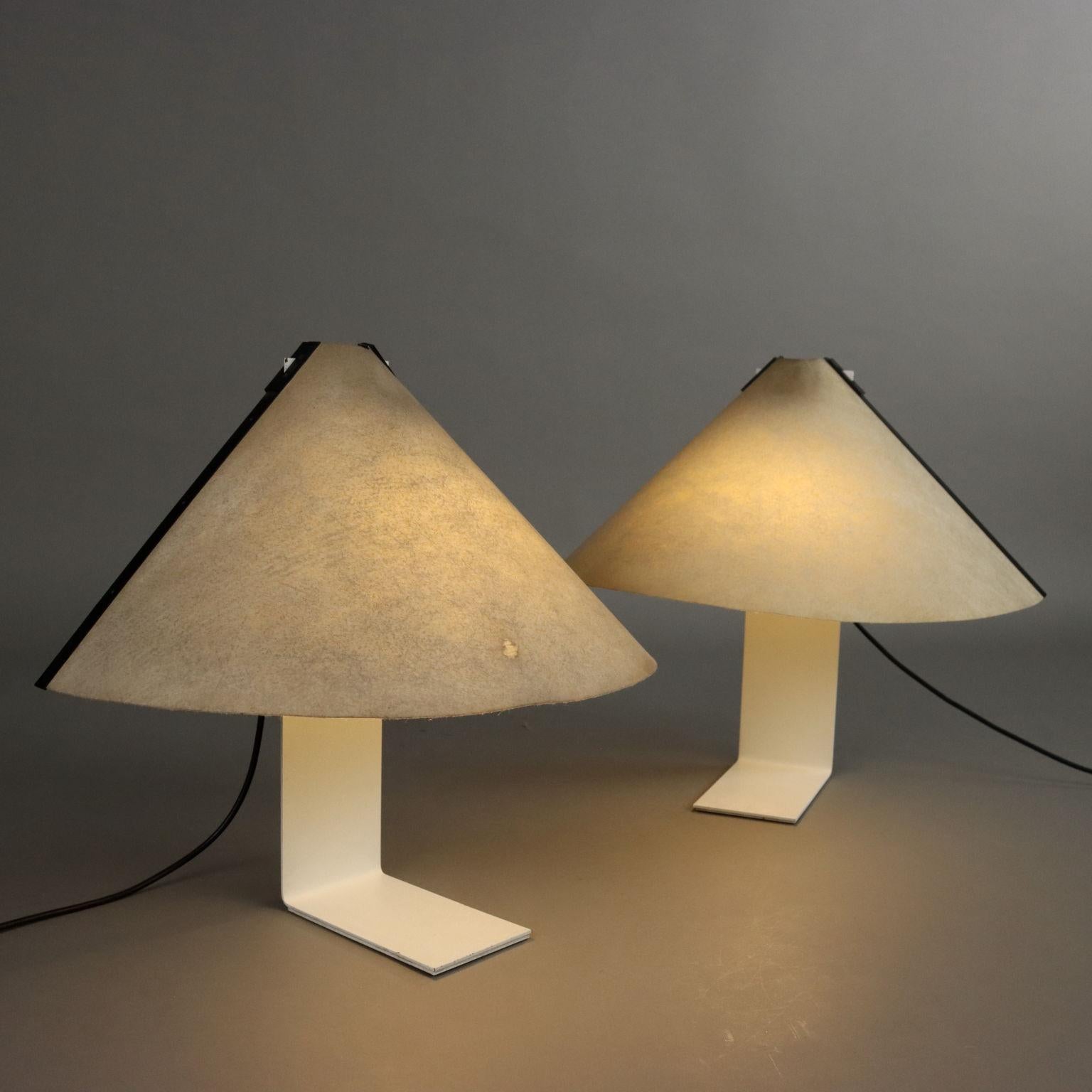 Pair of table lamps in enamelled metal and polyethylene lampshade.