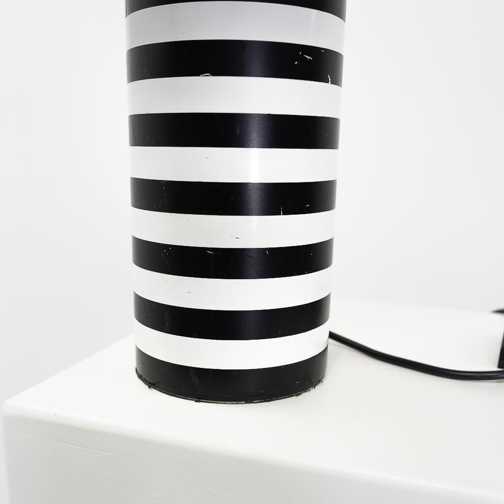 Post Modern Shogun Table Lamp by M. Botta for Artemide, 1980s In Good Condition In Renens, CH