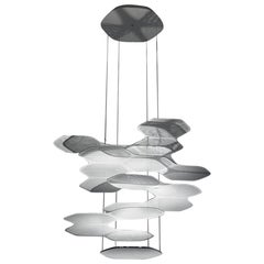 Lámpara colgante Artemide Space Cloud LED en gris de Ross Lovegrove