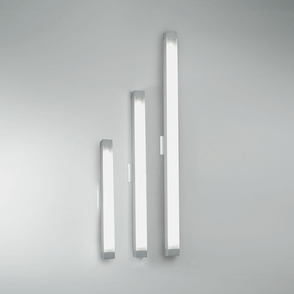 Modern Artemide Square Strip 49 LED Wall and Ceiling Light with Dimmer in Aluminum For Sale