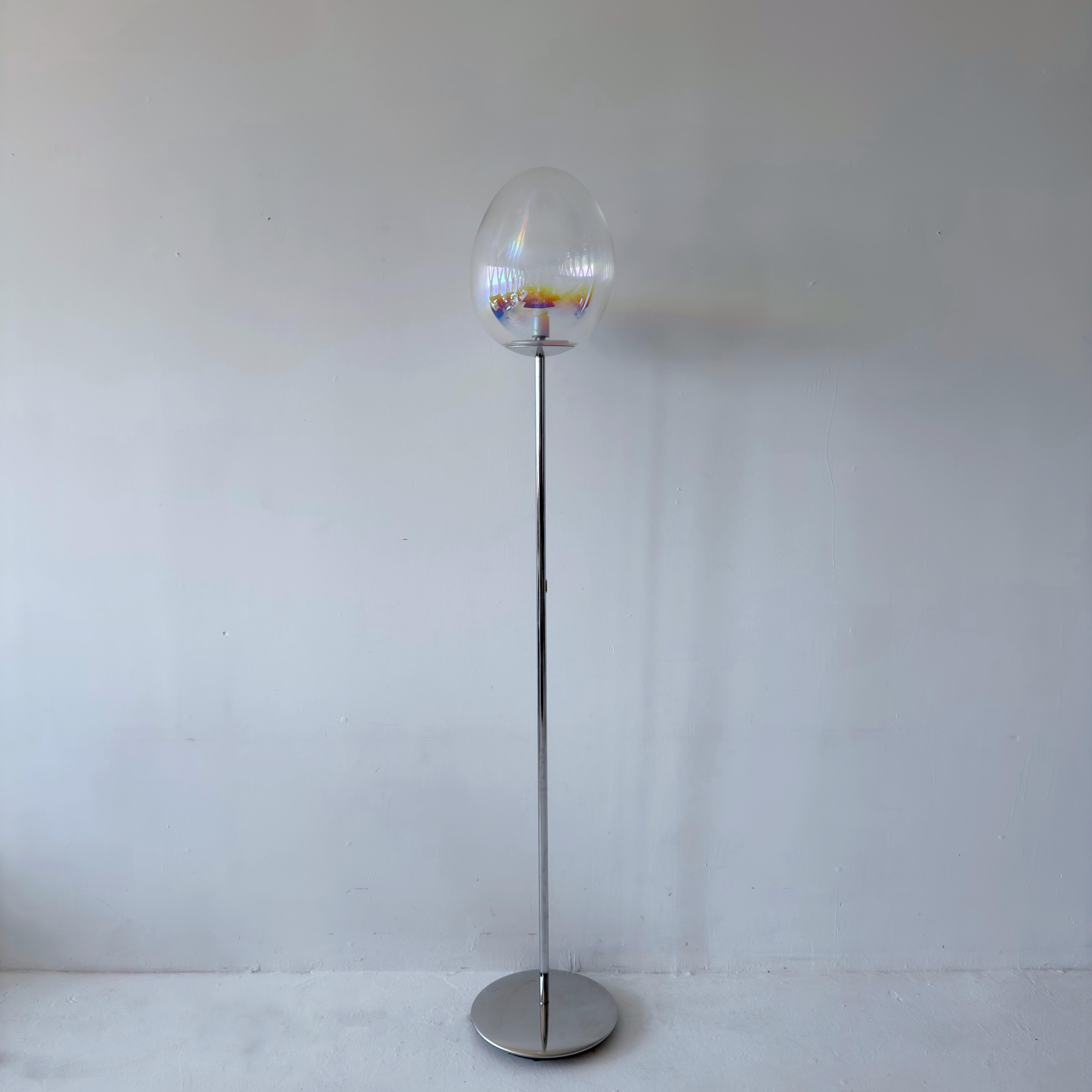 Lámpara de pie Artemide Stellar Nebula de Bjarke Ingels en Bueno estado para la venta en Los Angeles, CA