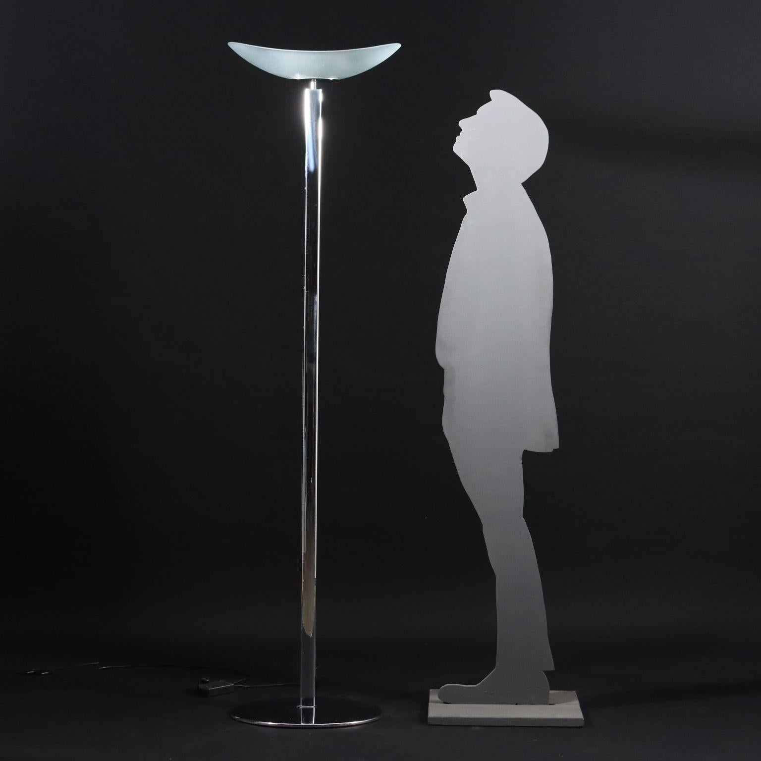 Mid-Century Modern Artemide Lampe Tebe en aluminium Italie des années 1980 en vente