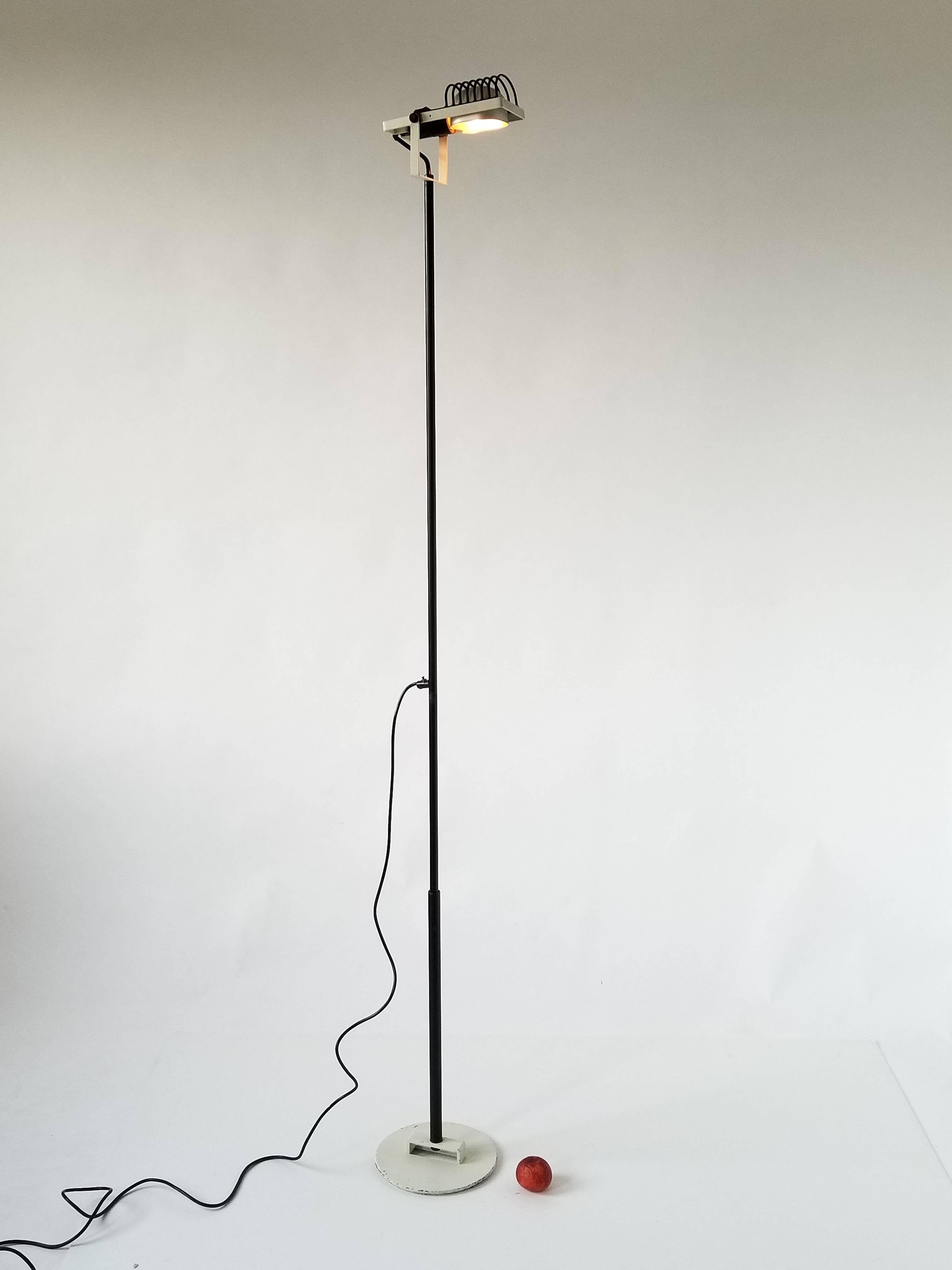 Artemide Terra Sintesi Telescopic Floor Lamp First Edition, 1970s, Italy 1