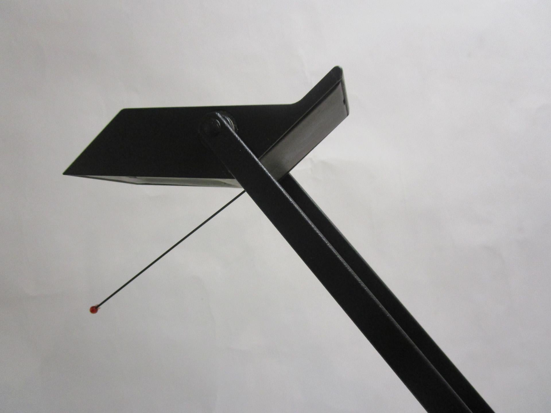 Artemide Tizio Italian Task Lamp by Richard Sapper 2