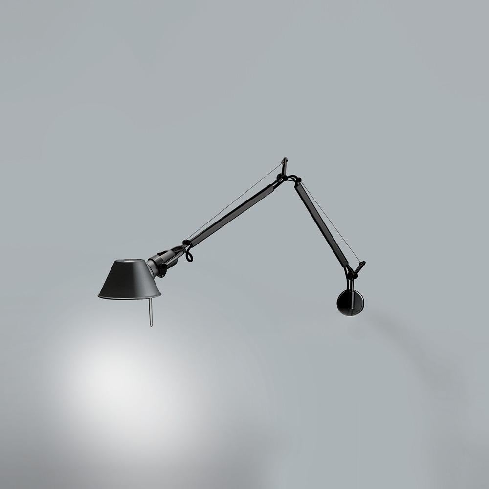 Moderne Lampe noire classique Artemide Tolomeo de Michele De Lucchi & Giancarlo Fassina en vente
