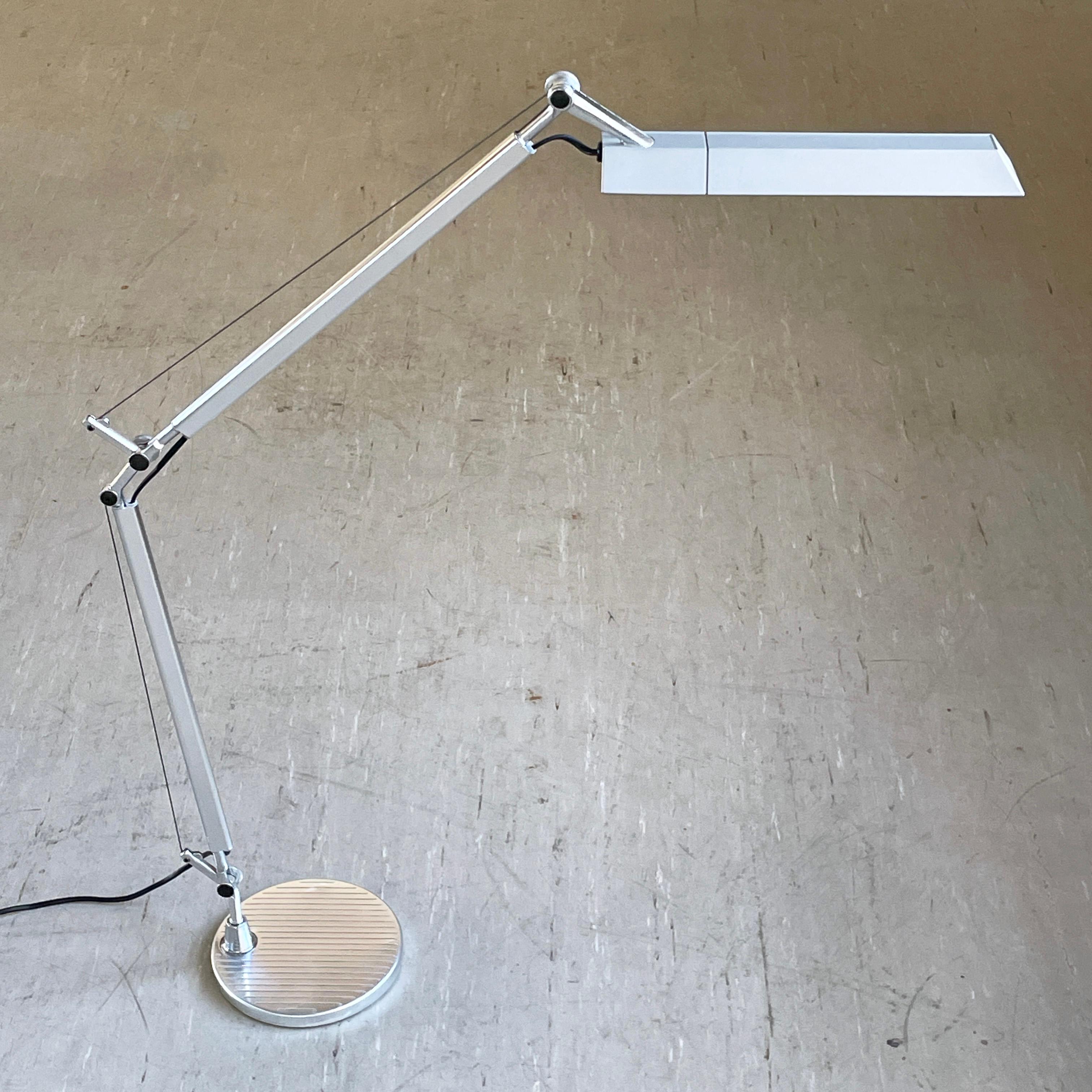 Modern Artemide Tolomeo Video lamp by Michele De Lucchi and Giancarlo Fassina