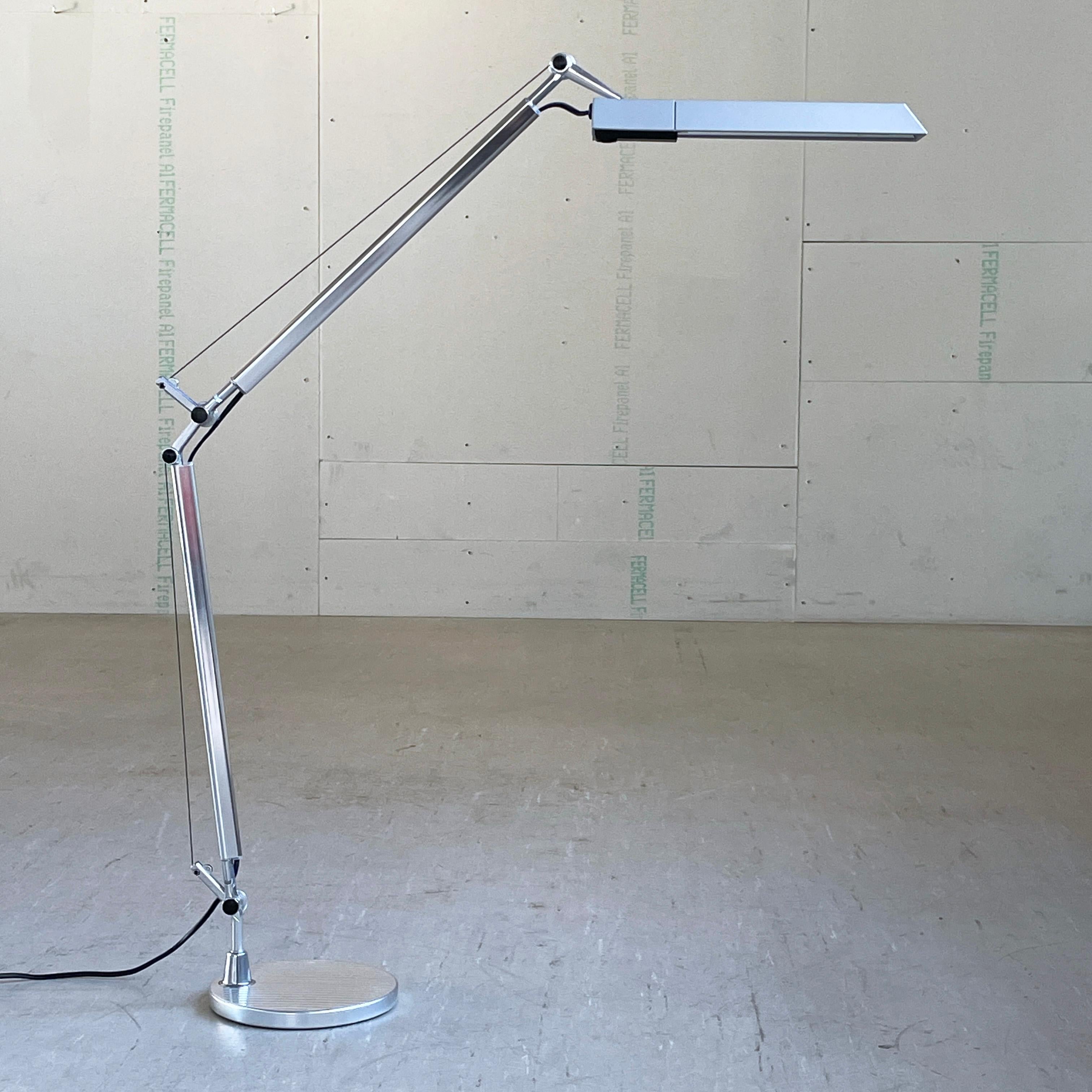 Artemide Tolomeo Video lamp by Michele De Lucchi and Giancarlo Fassina In Good Condition In Bern, CH