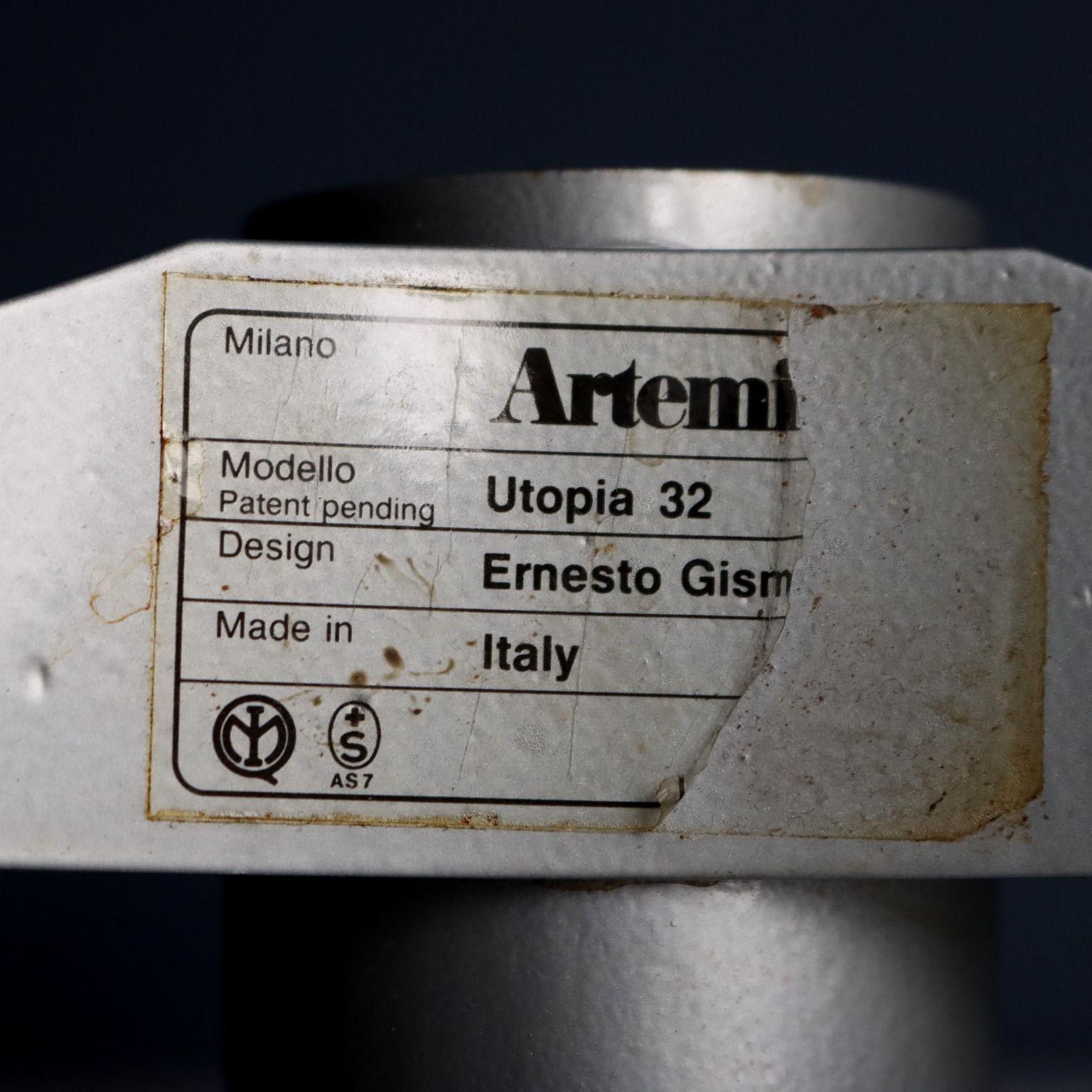 Late 20th Century Artemide Utopia 32 Glass, Italy, 1980s For Sale