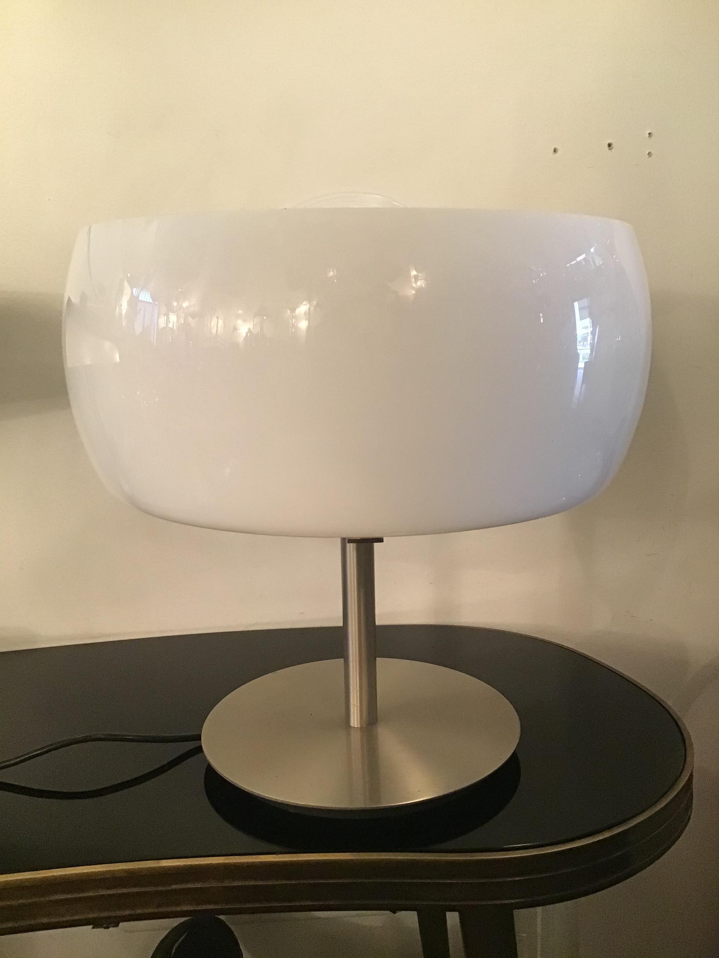 Artemide Vico Magistretti Table Lamp Glass Metal Chrome 1964 Italy In Good Condition For Sale In Milano, IT