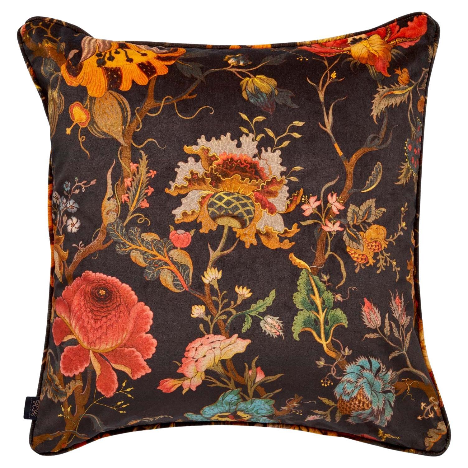 ARTEMIS Large Velvet Cushion - Black