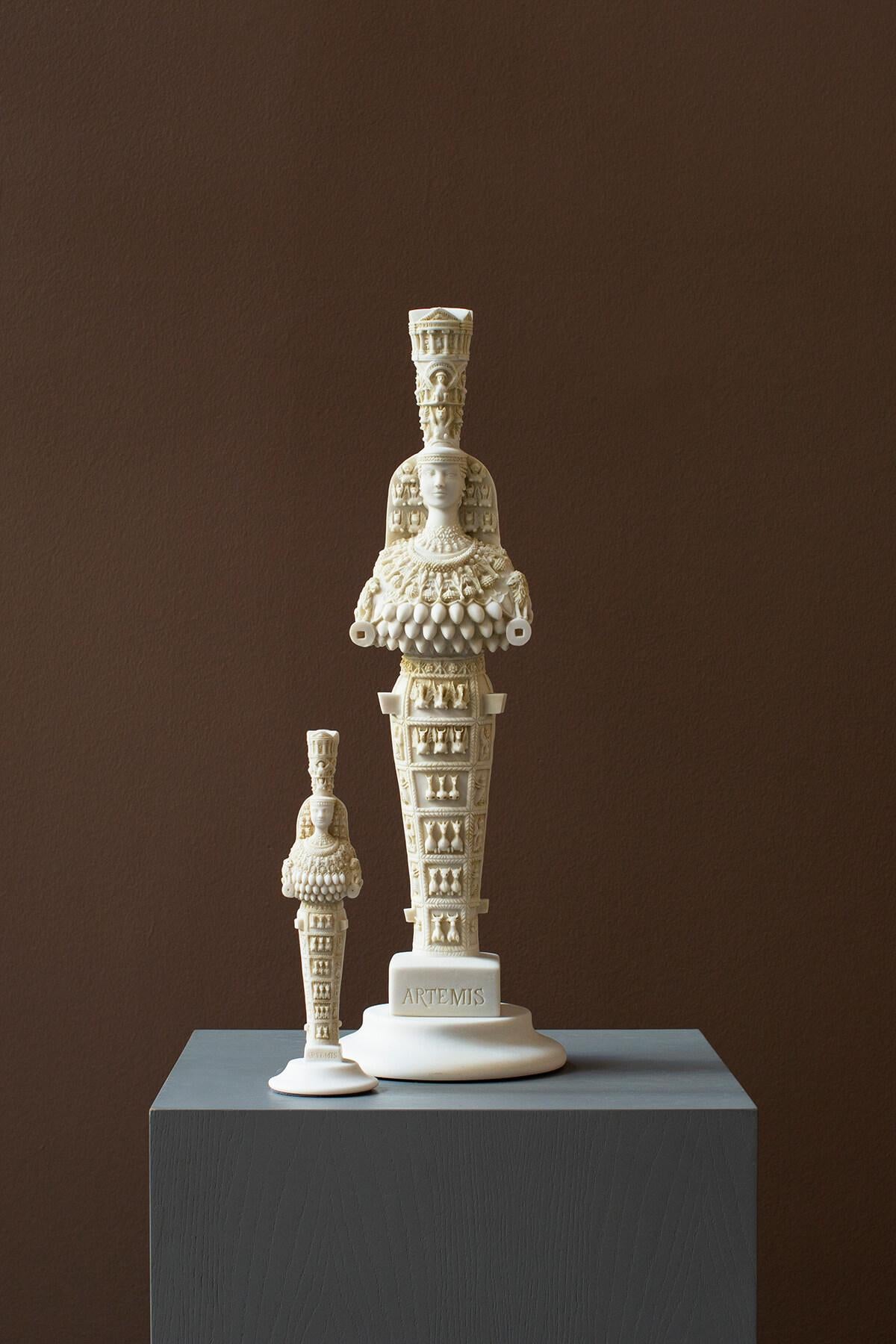 Artemis mit Compressed Marmor pulverbeschichtet 'Ephesus Museum' Nr. 2 (Klassisch-griechisch) im Angebot