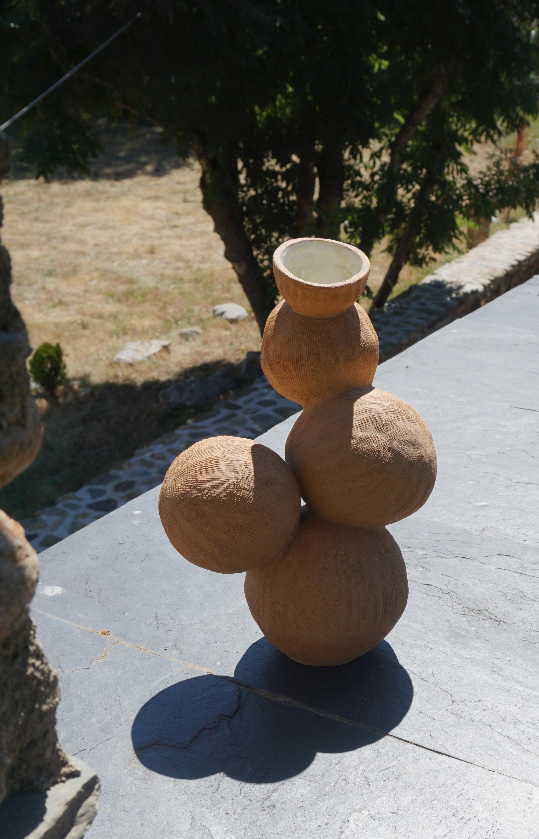 Contemporary Artemisa Vase by Cuit Studio For Sale