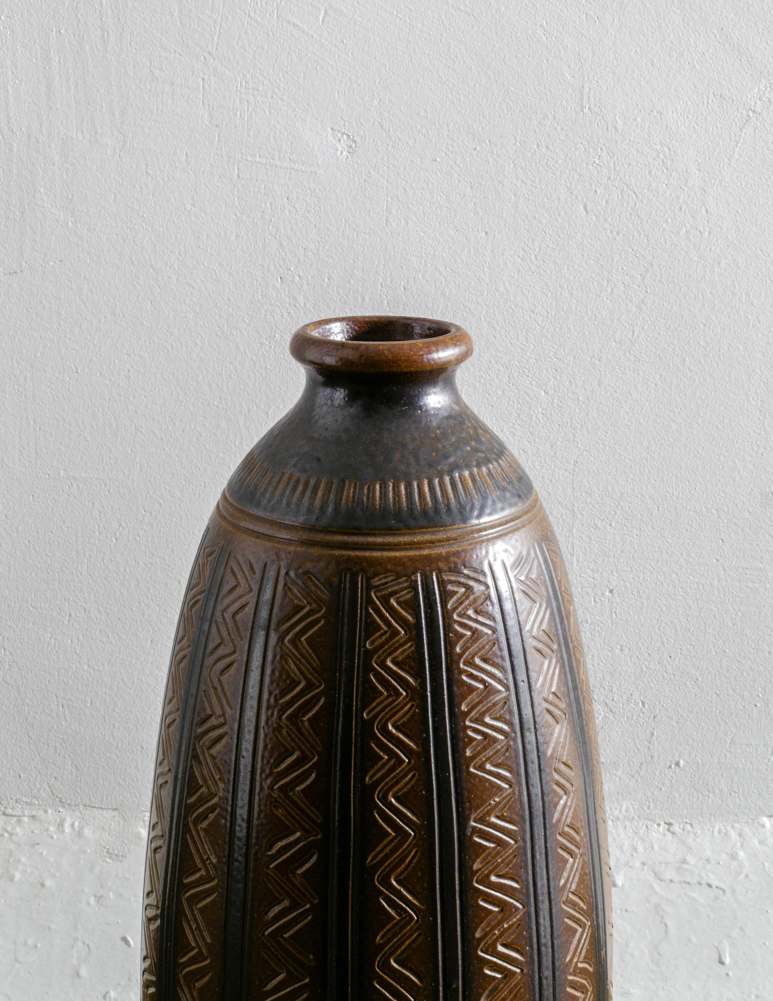 Arthur Andersson Mid Century Floor Vase Produced by Wallåkra, Sweden, 1950s In Excellent Condition In Stockholm, SE