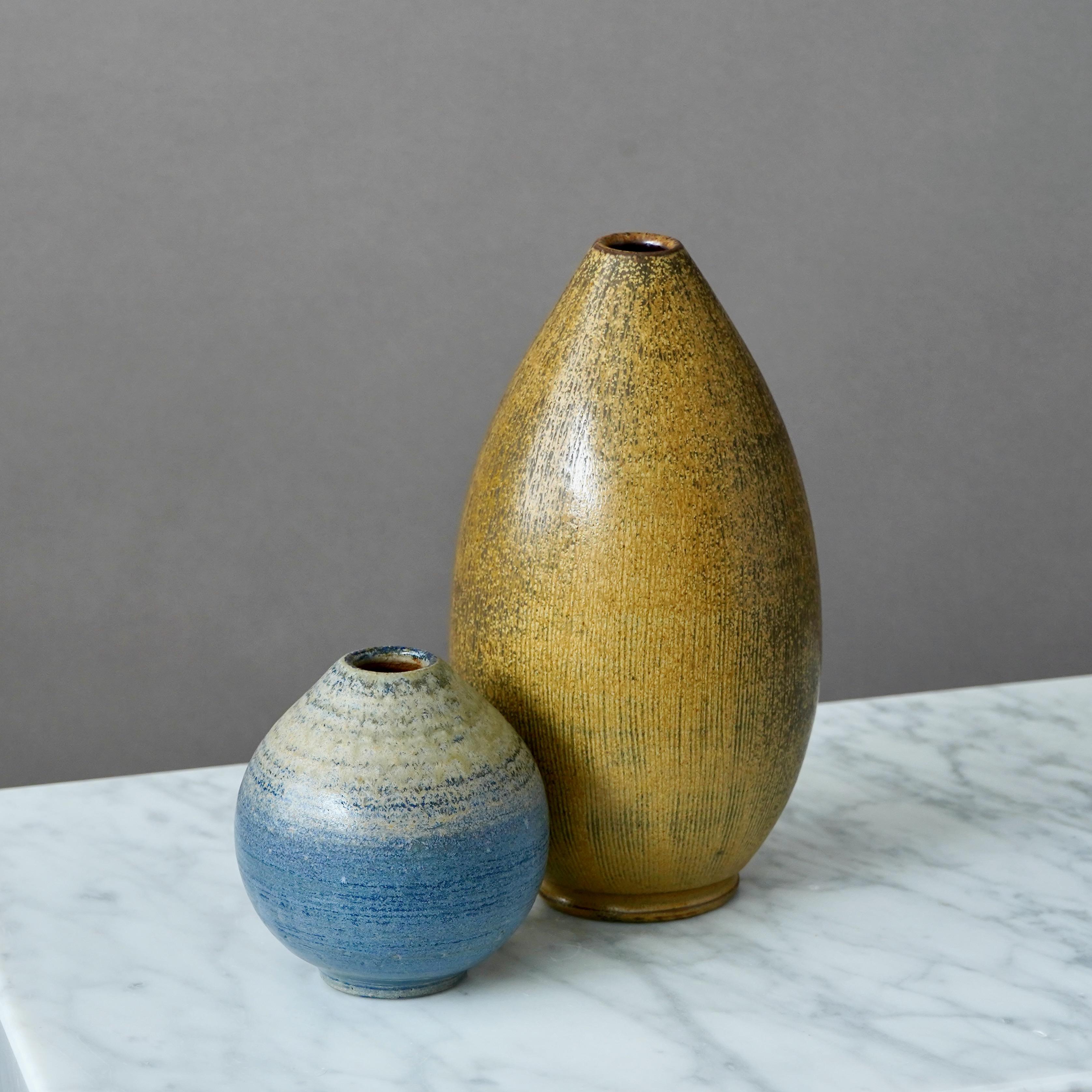 Scandinavo moderno Arthur Andersson, Set di 2 vasi in gres della metà del secolo, Wallakra, Svezia, anni '50 in vendita