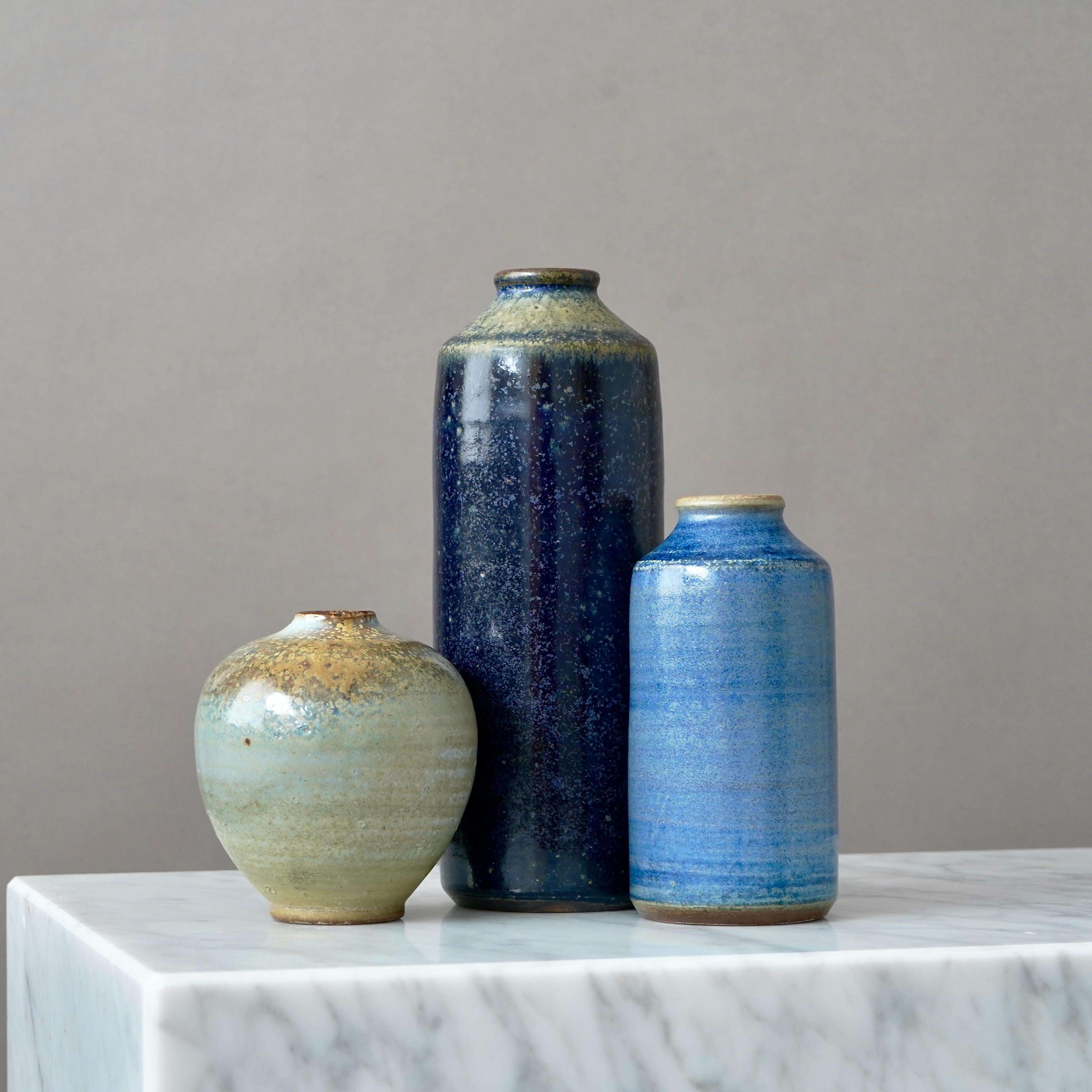 XX secolo Arthur Andersson, Set di 3 vasi in gres della metà del secolo, Wallakra, Svezia, anni '50 in vendita