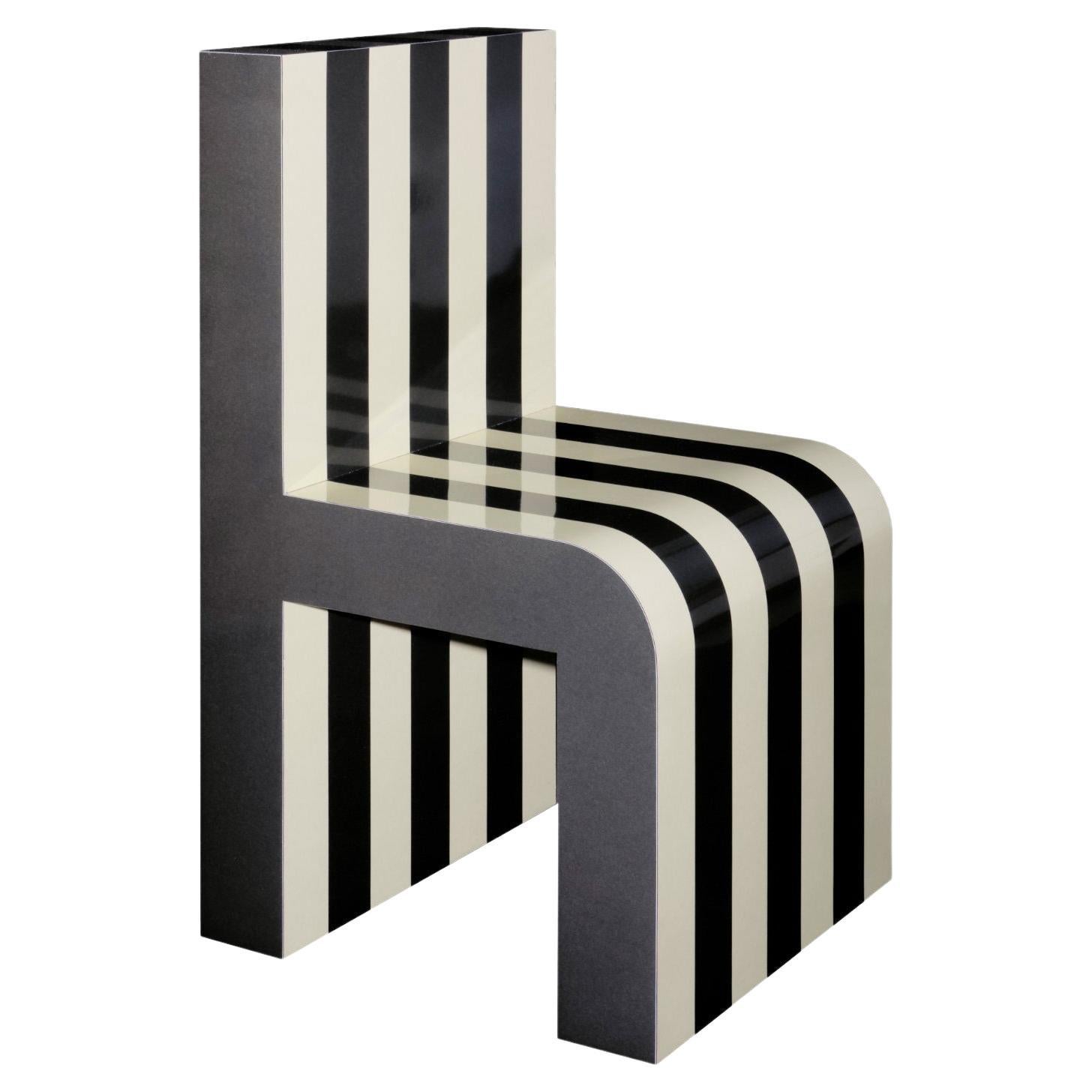 Arthur Arbesser Pemo Chair No. 8 - Milk/Black