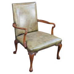 Arthur Brett Englischer Gooseneck-Sessel aus Mahagoni und grünem Leder im georgianischen Stil