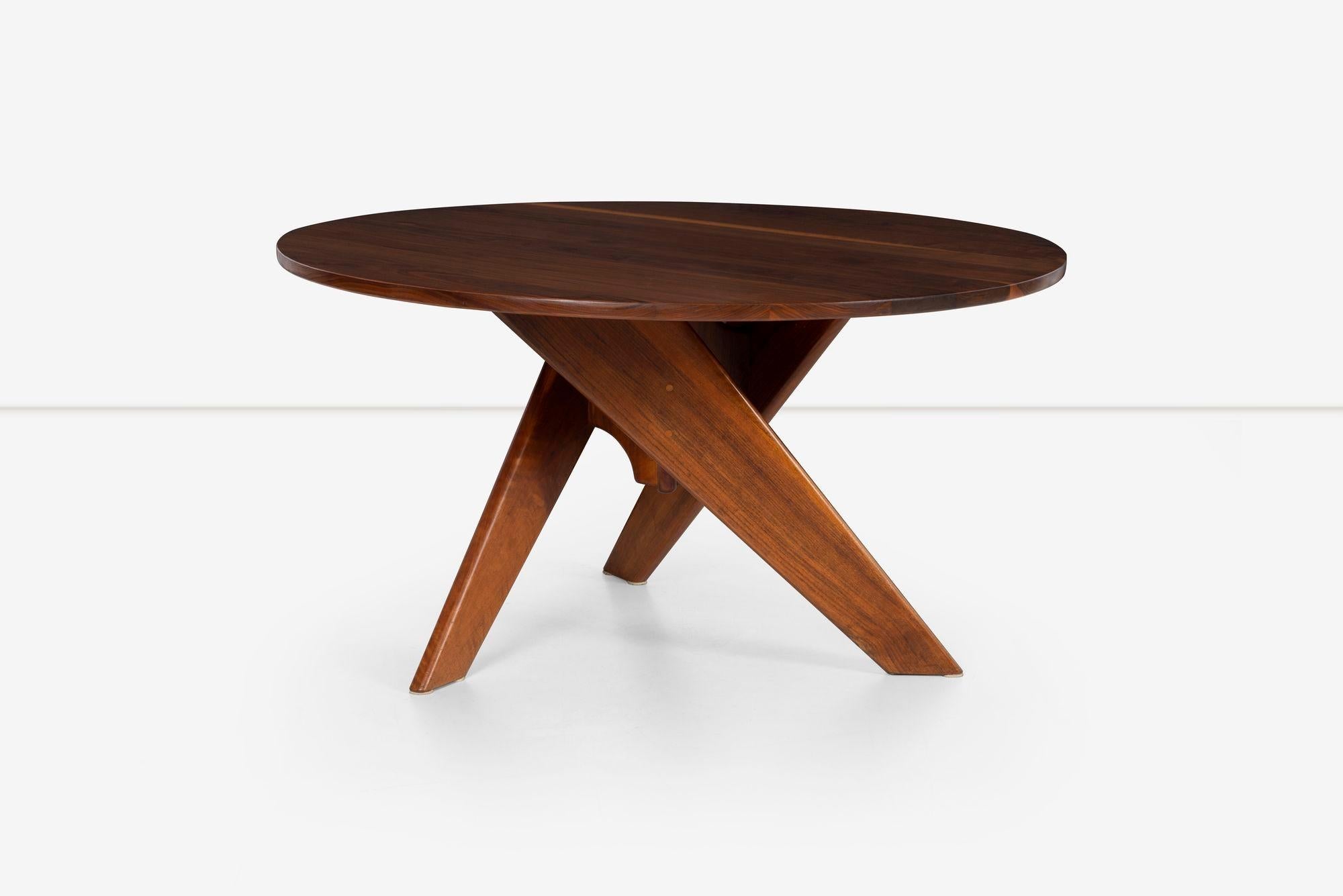Arthur Espent Carpenter Three Leg Table Walnut Dining Table 1960 In Good Condition For Sale In Chicago, IL