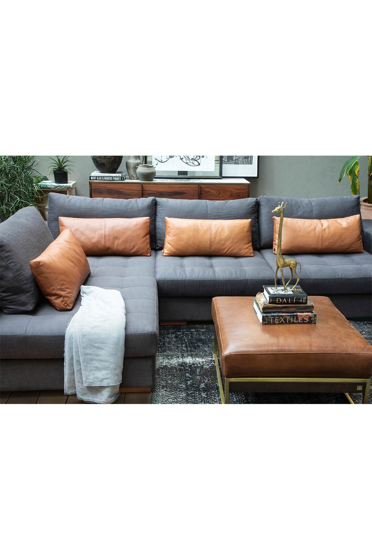 Arthur Comfortable & Modern Sectional Sofa with Modules and Bolster Cushions For Sale 1