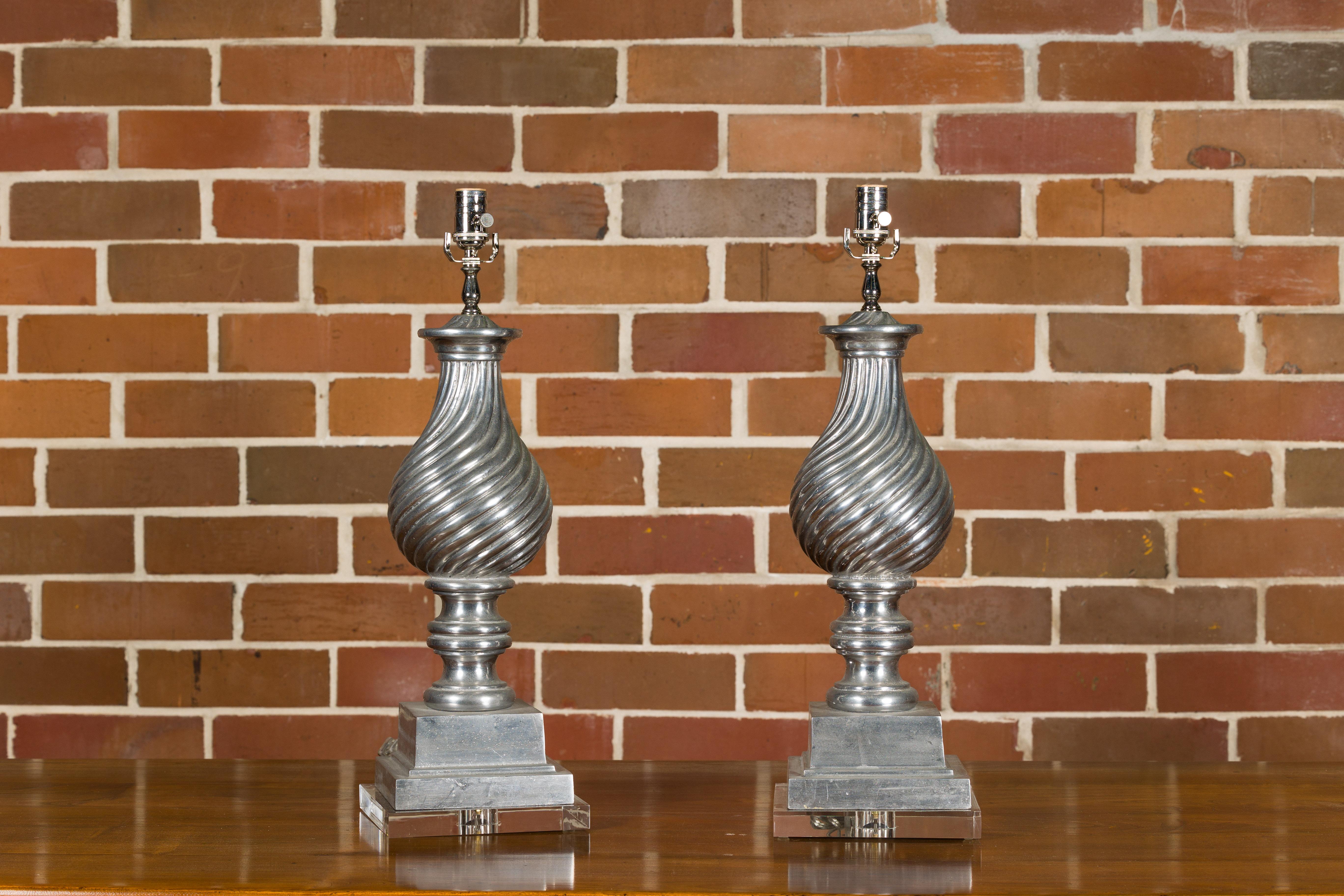 American Arthur Court 1970s Polished Aluminum Table Lamps with Twisted Motifs, a Pair For Sale