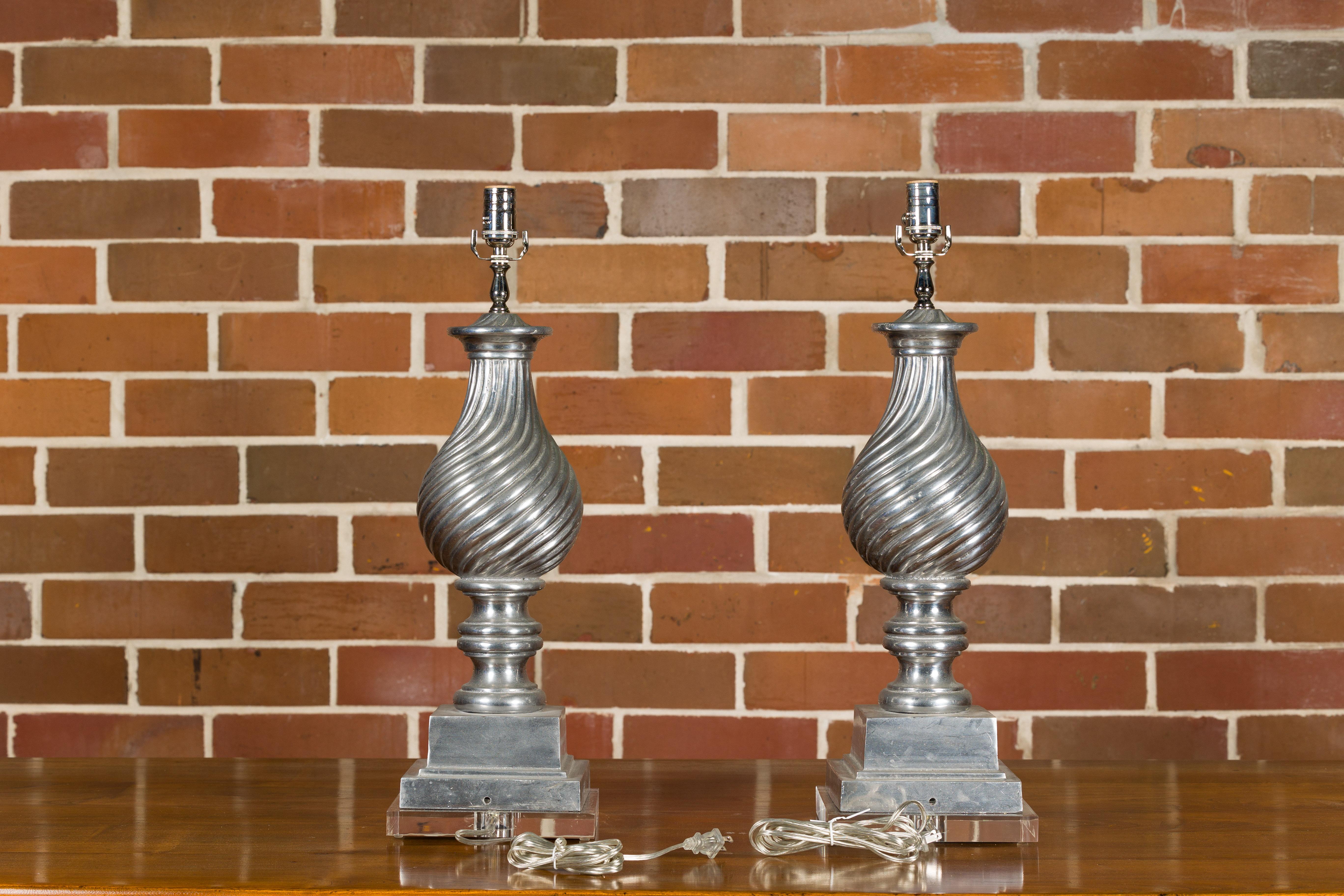 20th Century Arthur Court 1970s Polished Aluminum Table Lamps with Twisted Motifs, a Pair For Sale