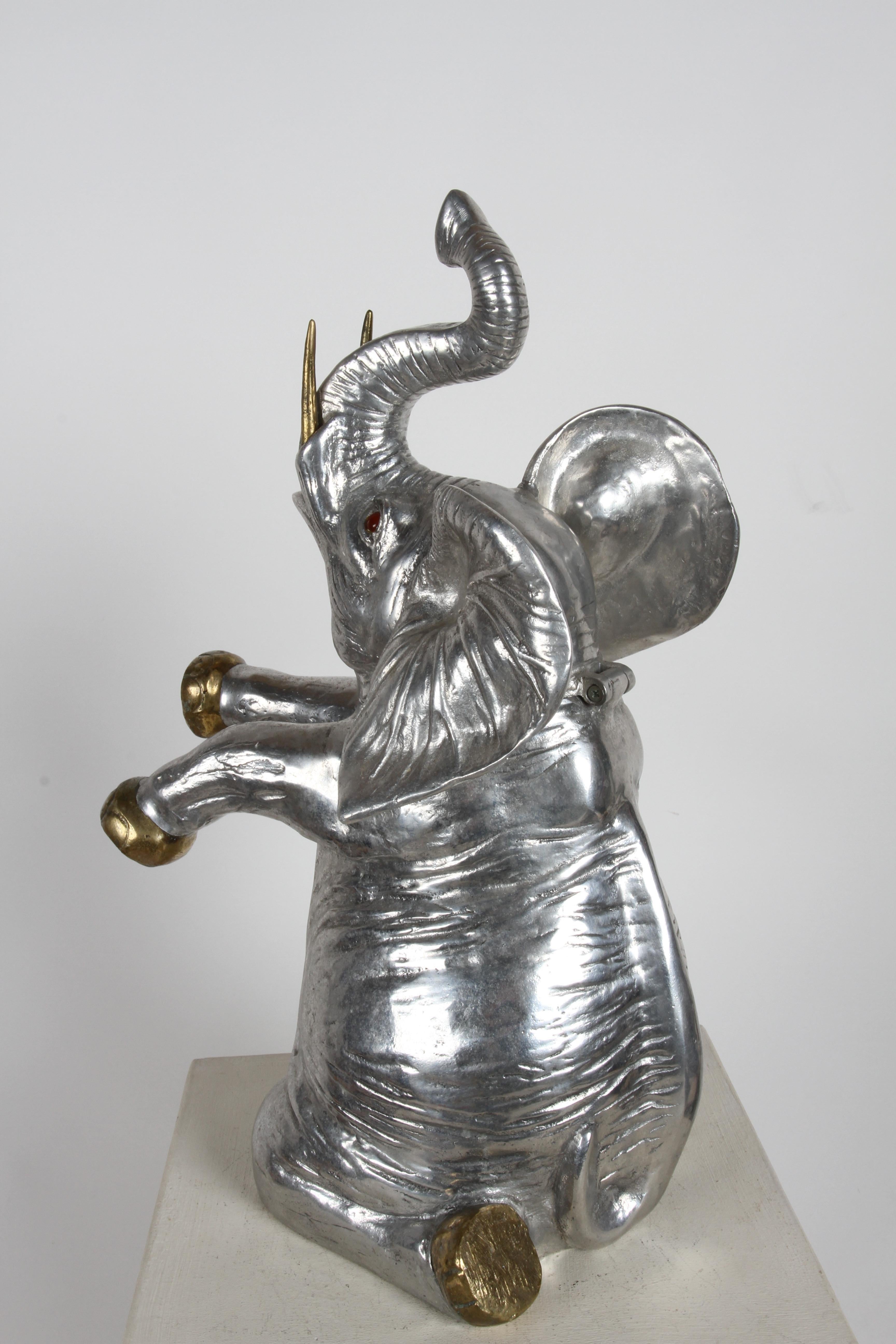 Arthur Court, Champagner-/Weinkühler mit Elefantenmotiv aus Aluminium und Messing, signiert, 1980er Jahre im Angebot 4