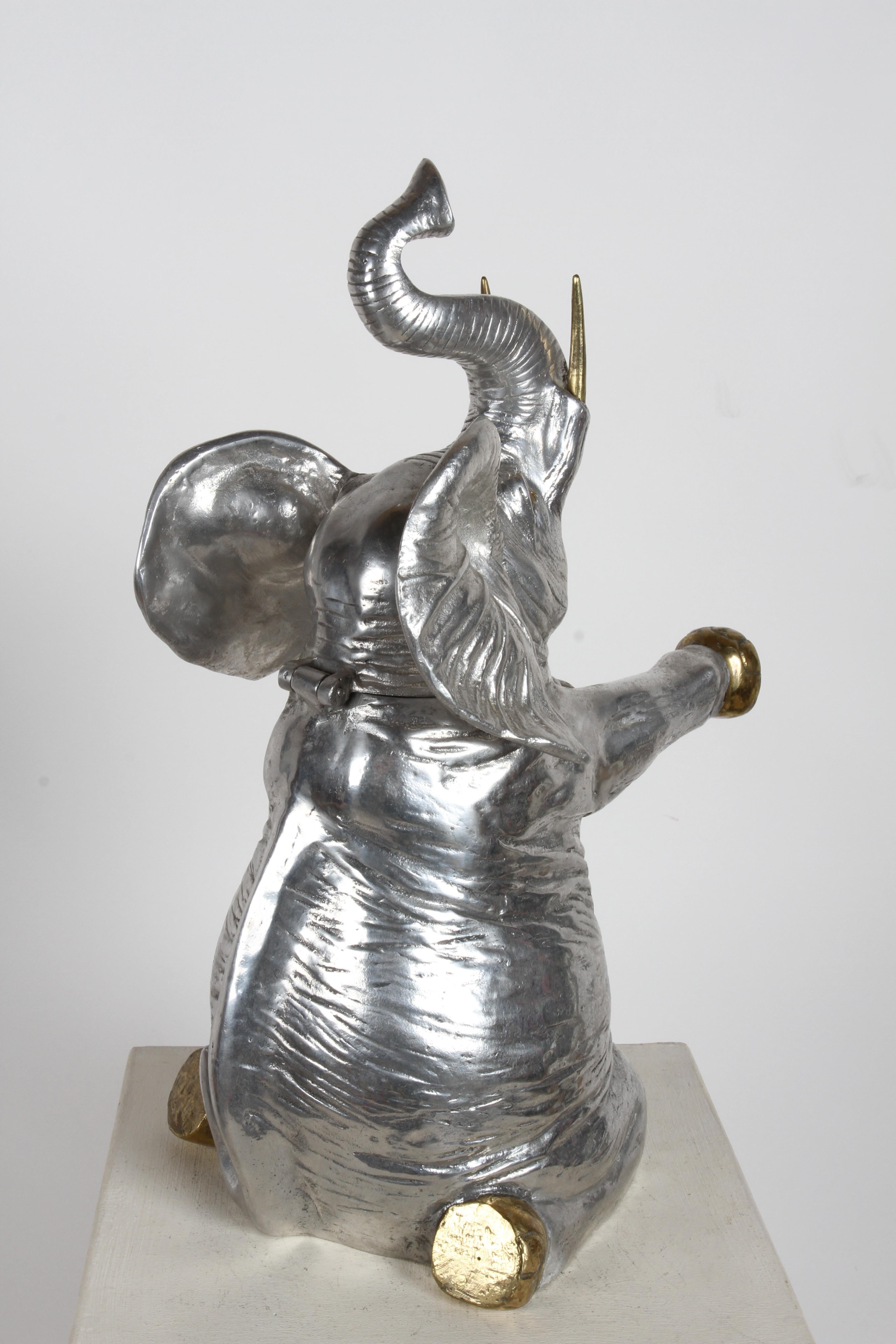 Arthur Court, Champagner-/Weinkühler mit Elefantenmotiv aus Aluminium und Messing, signiert, 1980er Jahre im Angebot 1