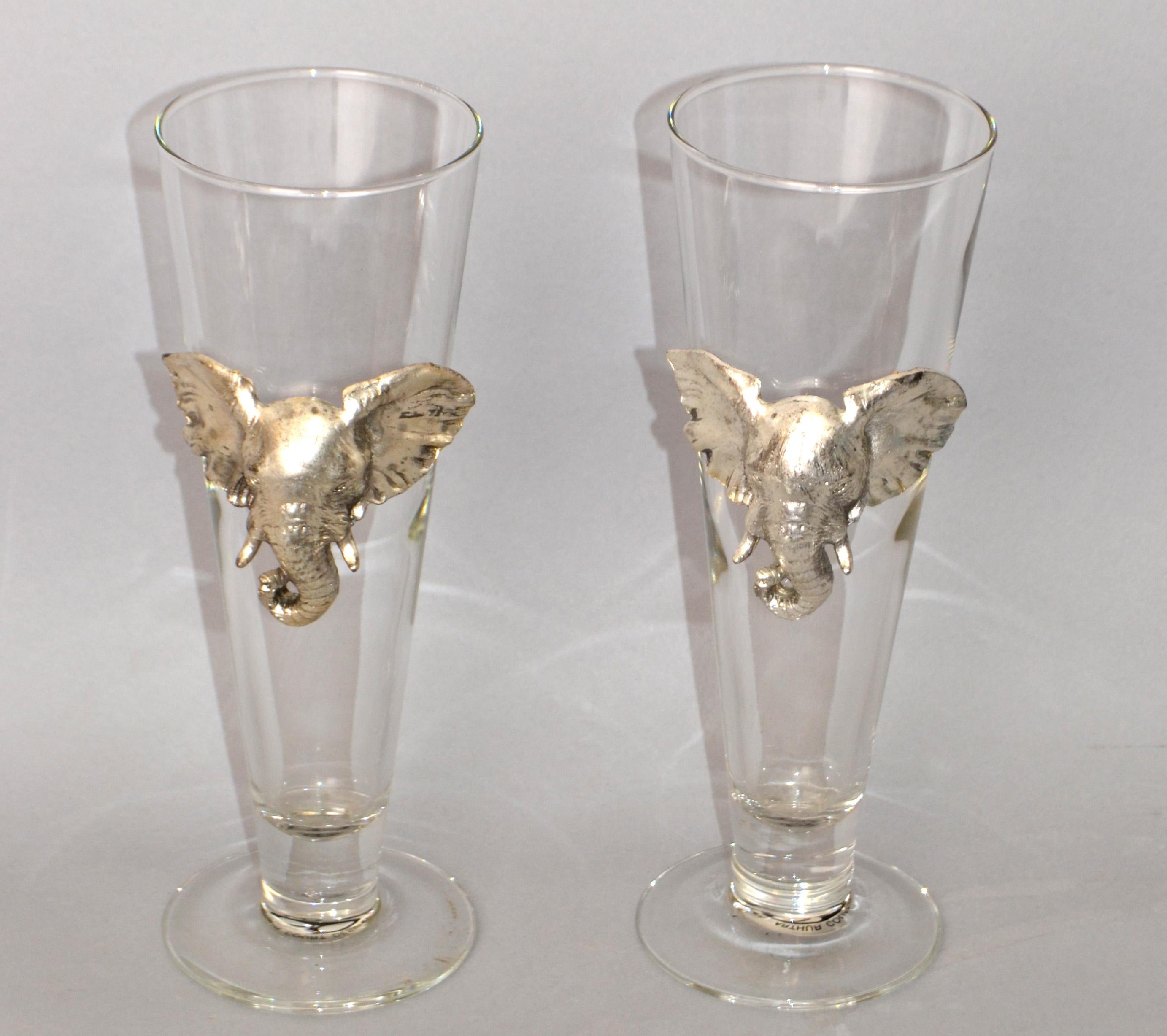 Moulage Ensemble de deux verres à bière Pilsner en aluminium coulé Safari d'Arthur Court, 1997 en vente