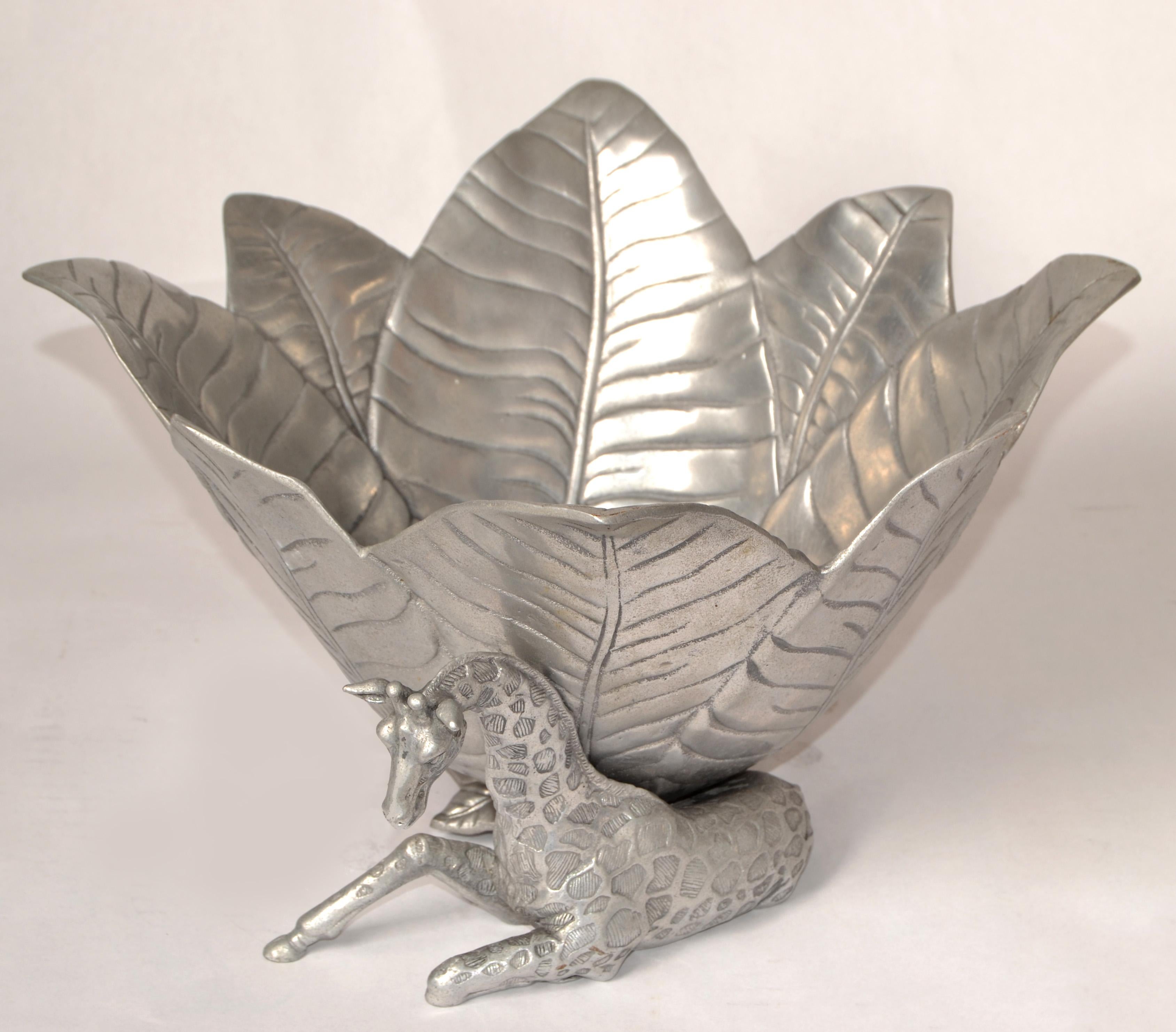 Arthur Court 2004 Safari Collection Giraffe Ice Bucket Aluminum Wine Cooler In Good Condition For Sale In Miami, FL