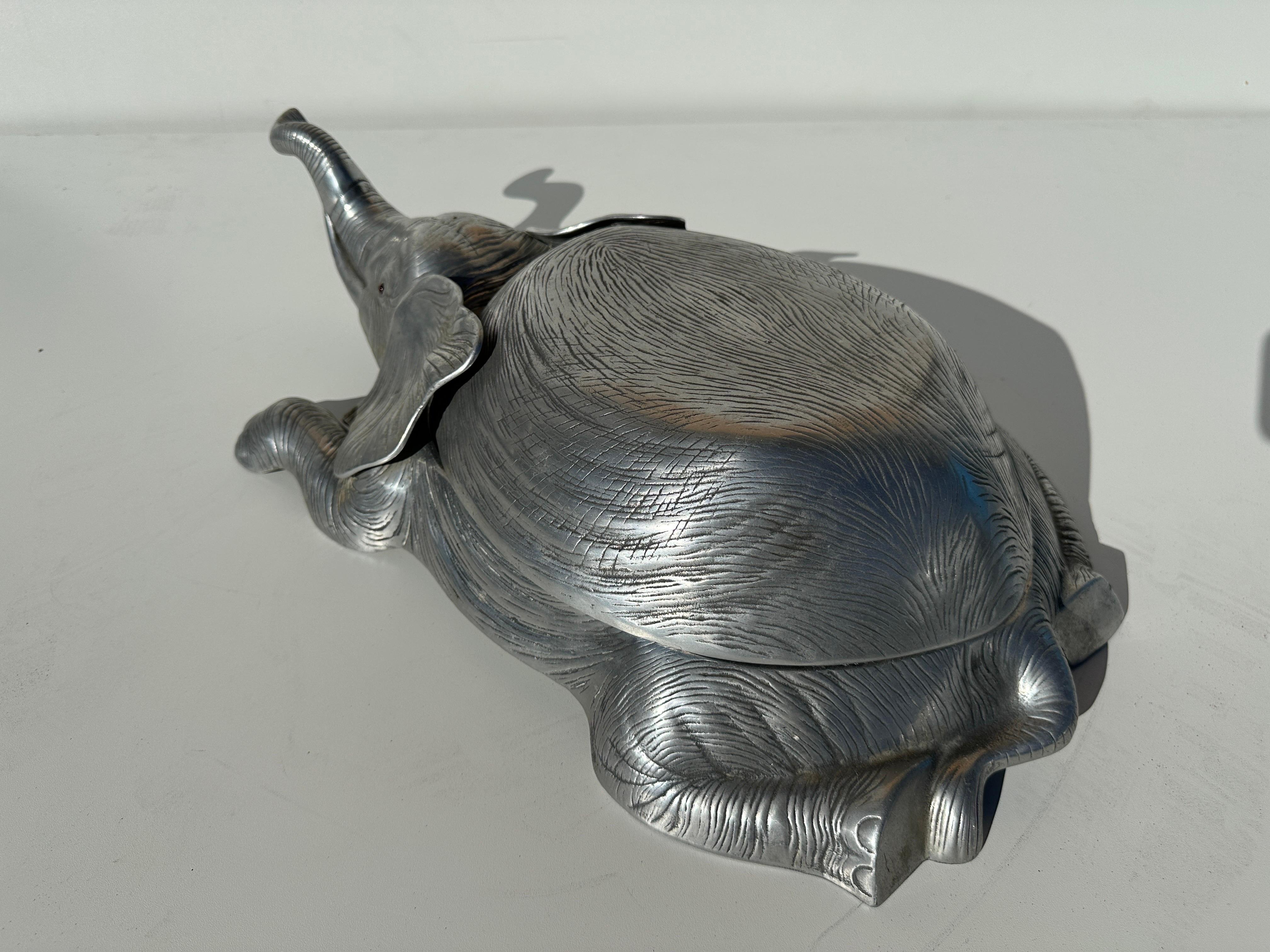 Arthur Court Aluminum Elephant Dish Catch All In Good Condition For Sale In North Hollywood, CA