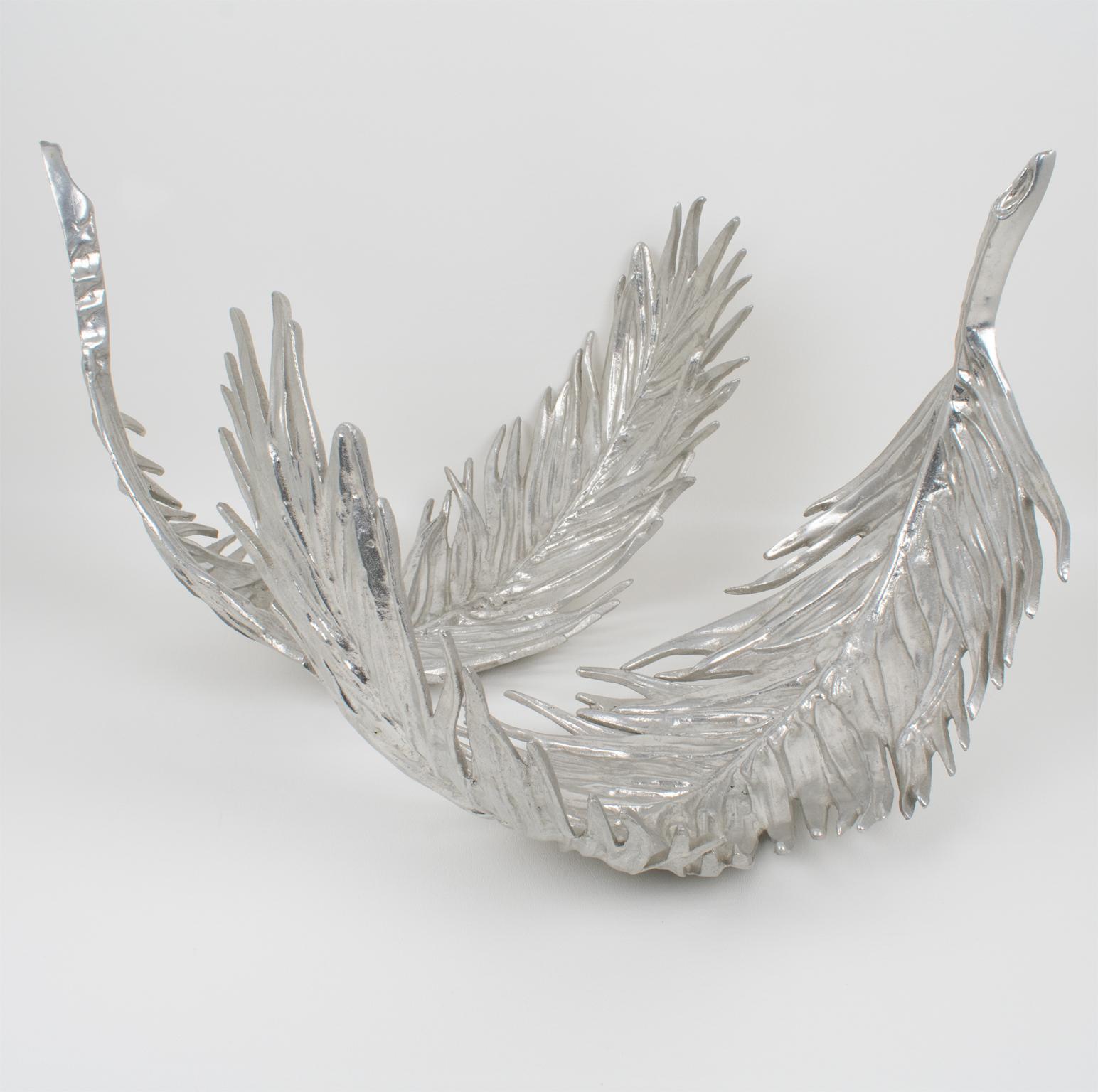 Arthur Court Aluminum Tray, Palm Frond Design, 2 pieces In Excellent Condition For Sale In Atlanta, GA