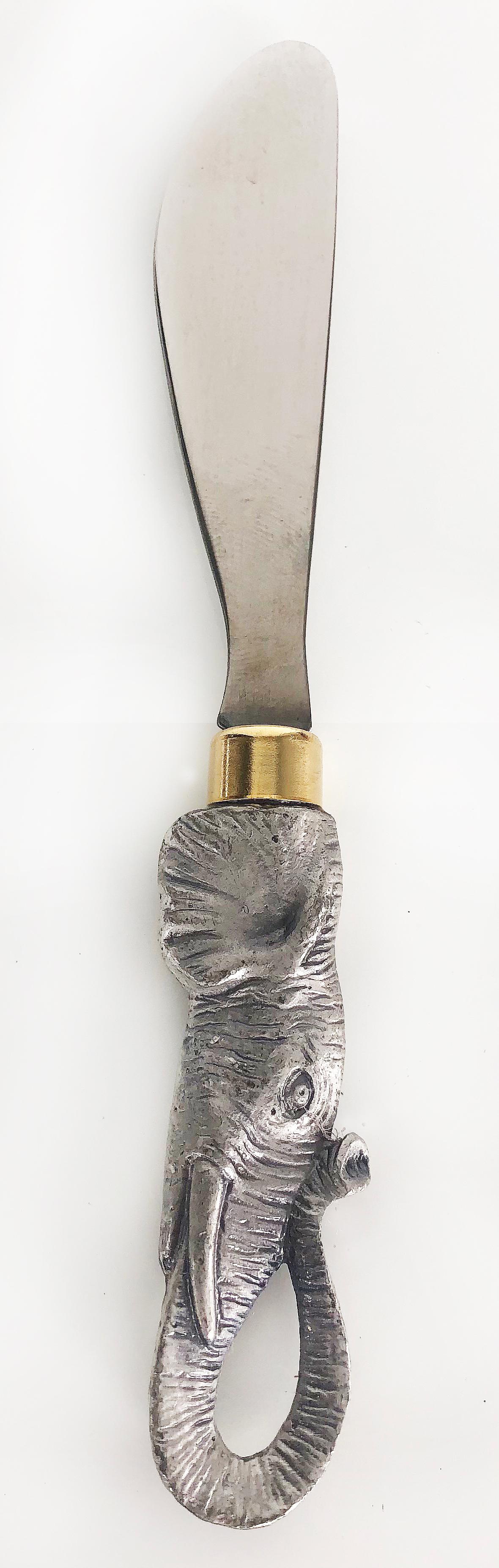 Arthur Court designs aluminum butter/cheese spreaders, new in box, set (4)

Offered is an Arthur Court Designs aluminum, elephant butter/soft cheese spreaders. These for spreaders are new in the original box.