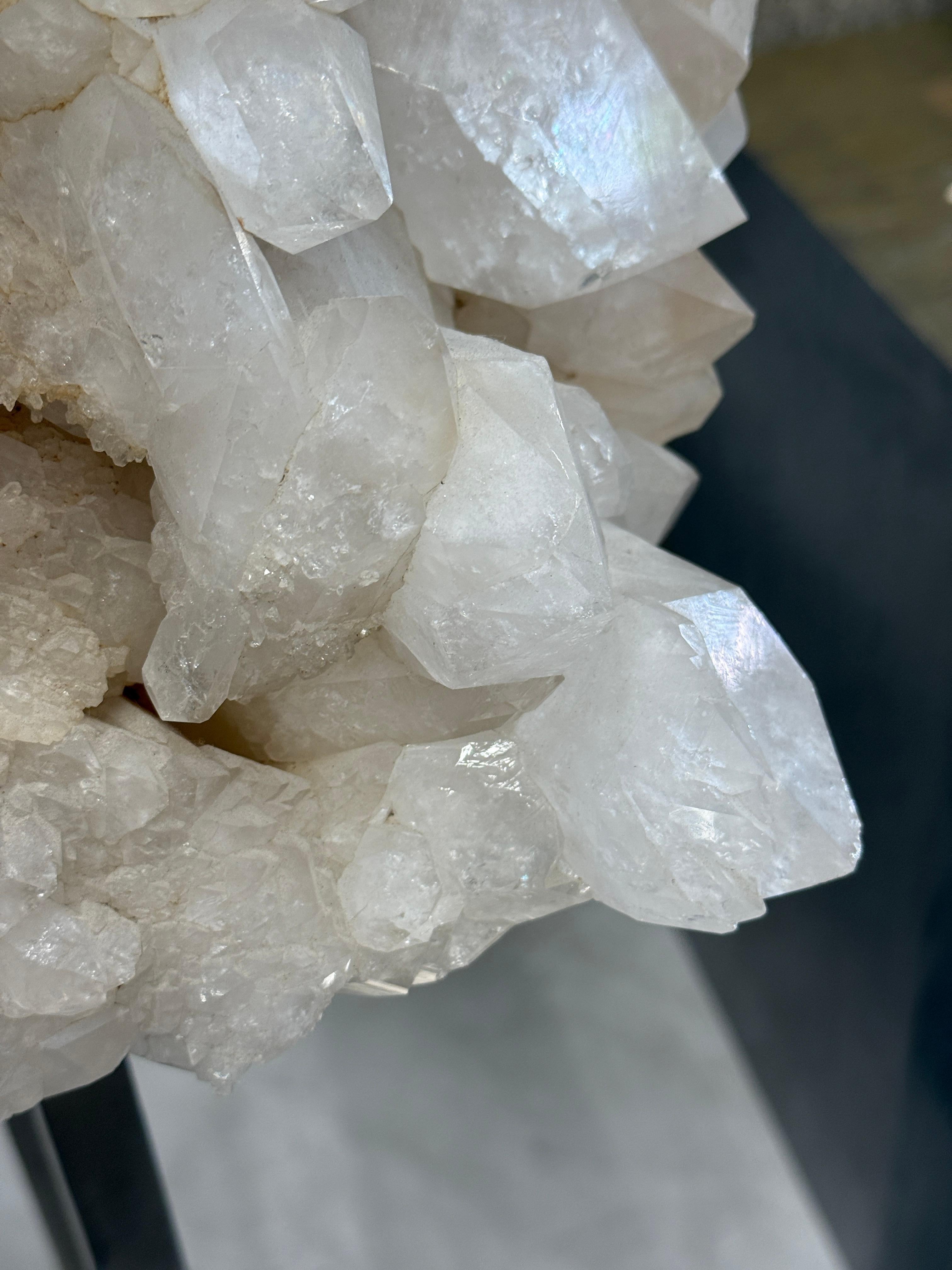 Arthur Court Designs Retailed Massive Quartz Specimen from Hangtown Mother Lode In Good Condition For Sale In Palm Springs, CA