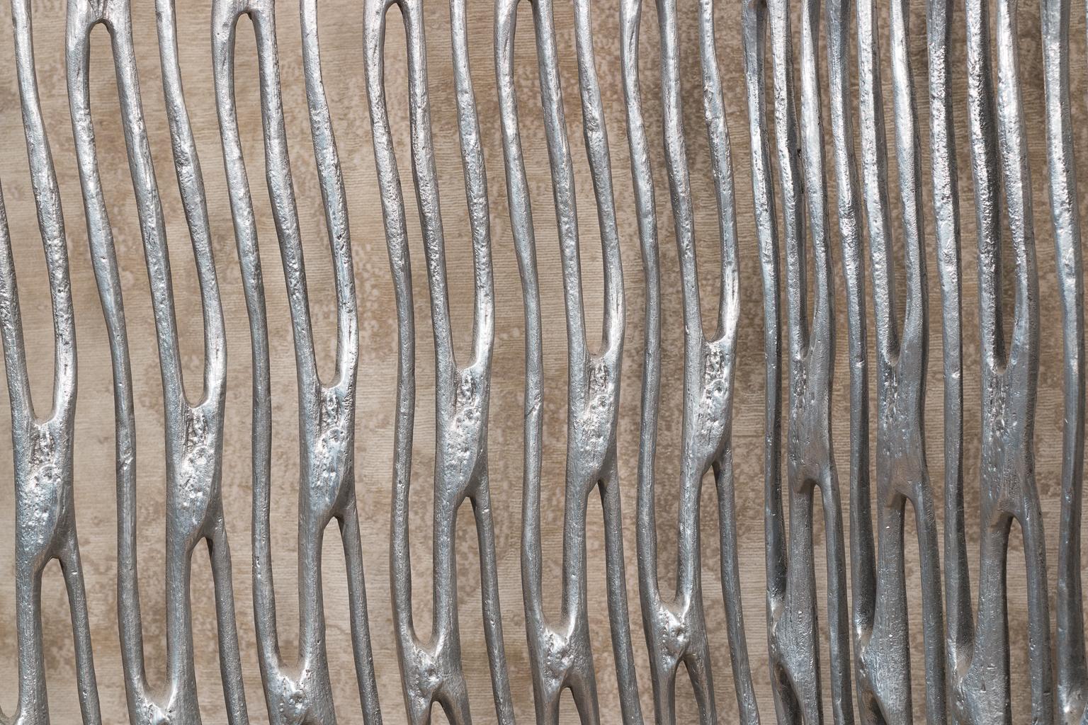 Arthur Court Polished Aluminum Screen, Rare In Excellent Condition In New York, NY
