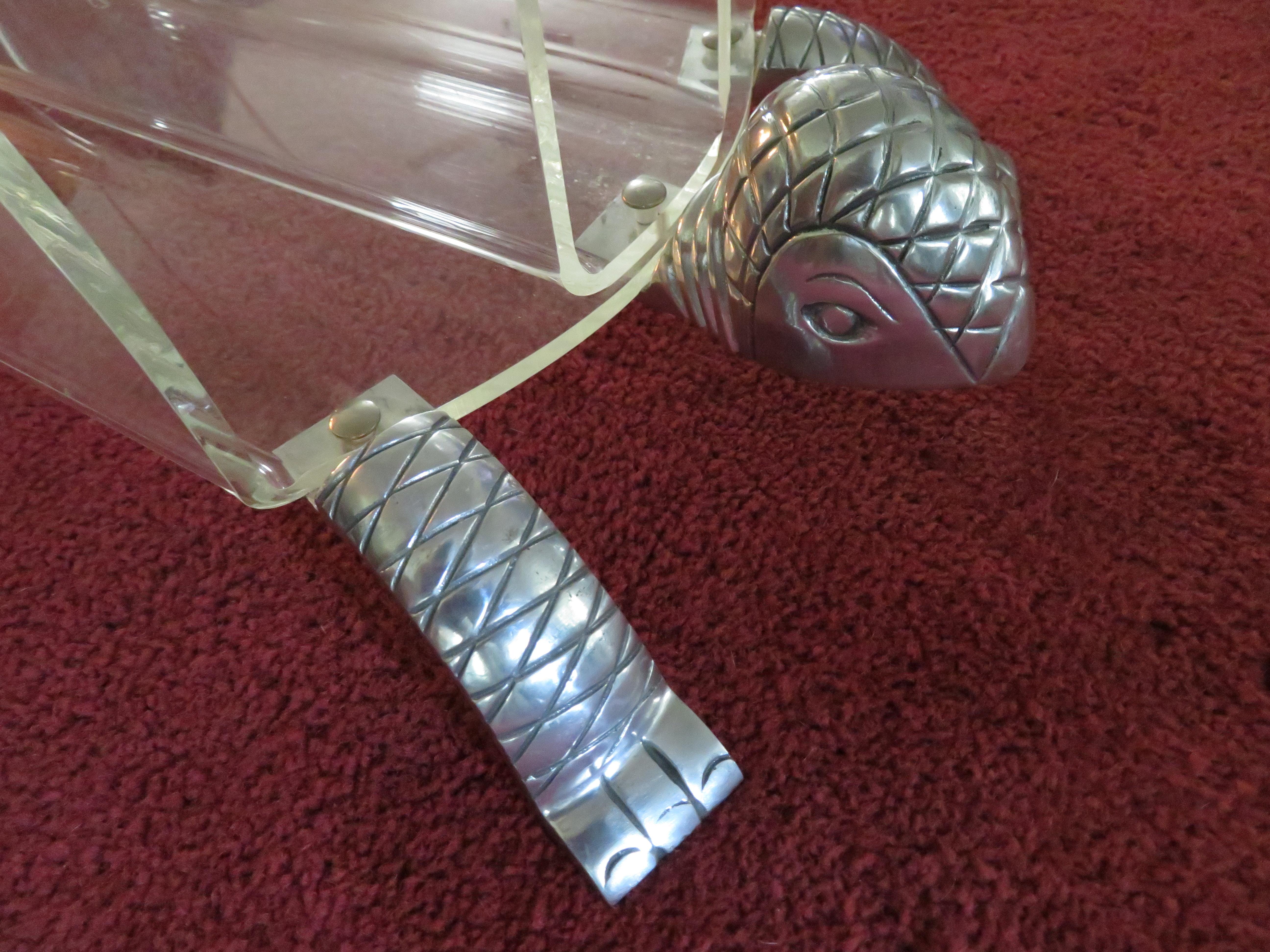 Americano Arthur Court Turtle Portariviste in alluminio e lucite Regency Modern in vendita