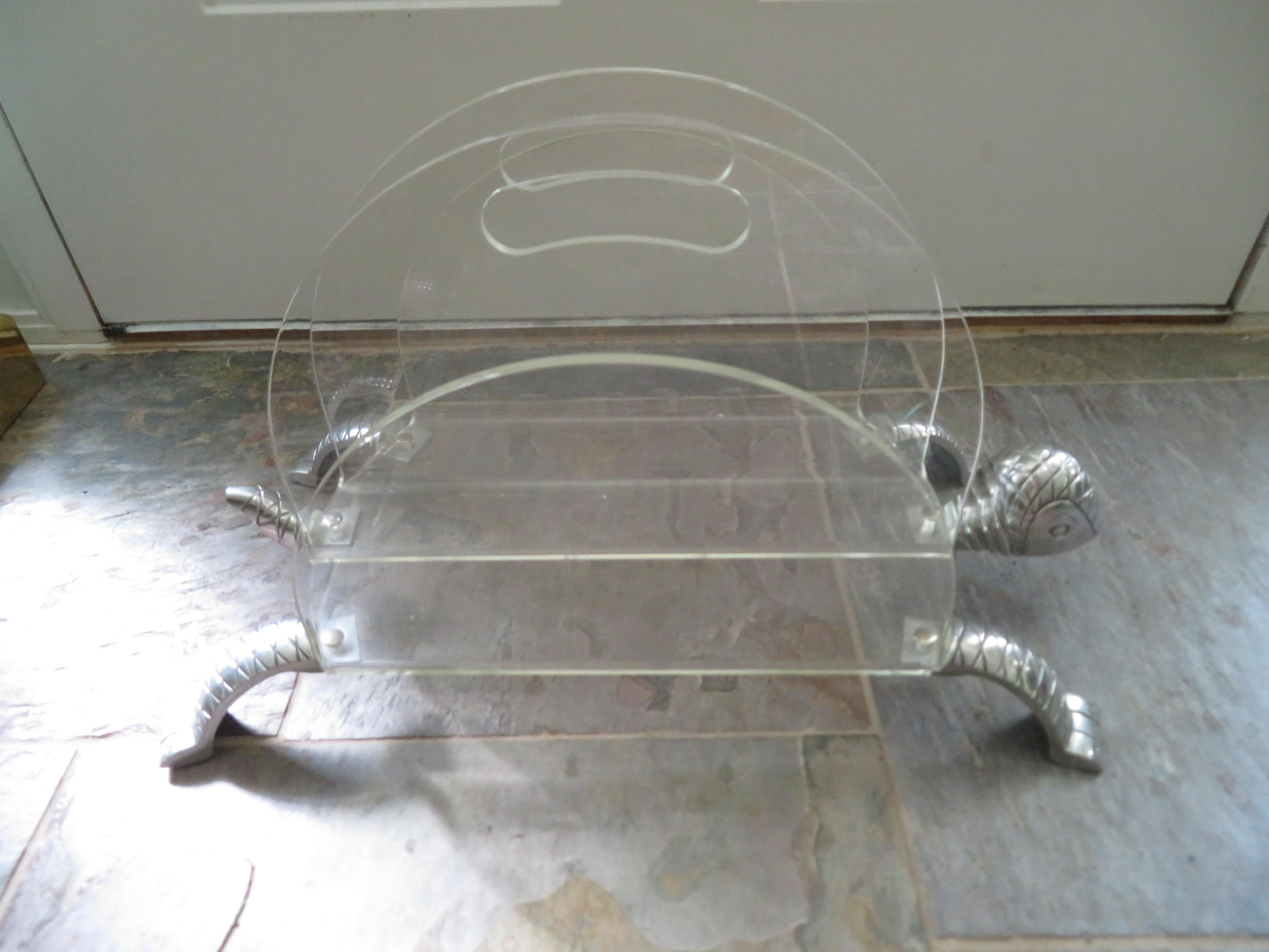 Arthur Court Turtle Portariviste in alluminio e lucite Regency Modern in vendita 2