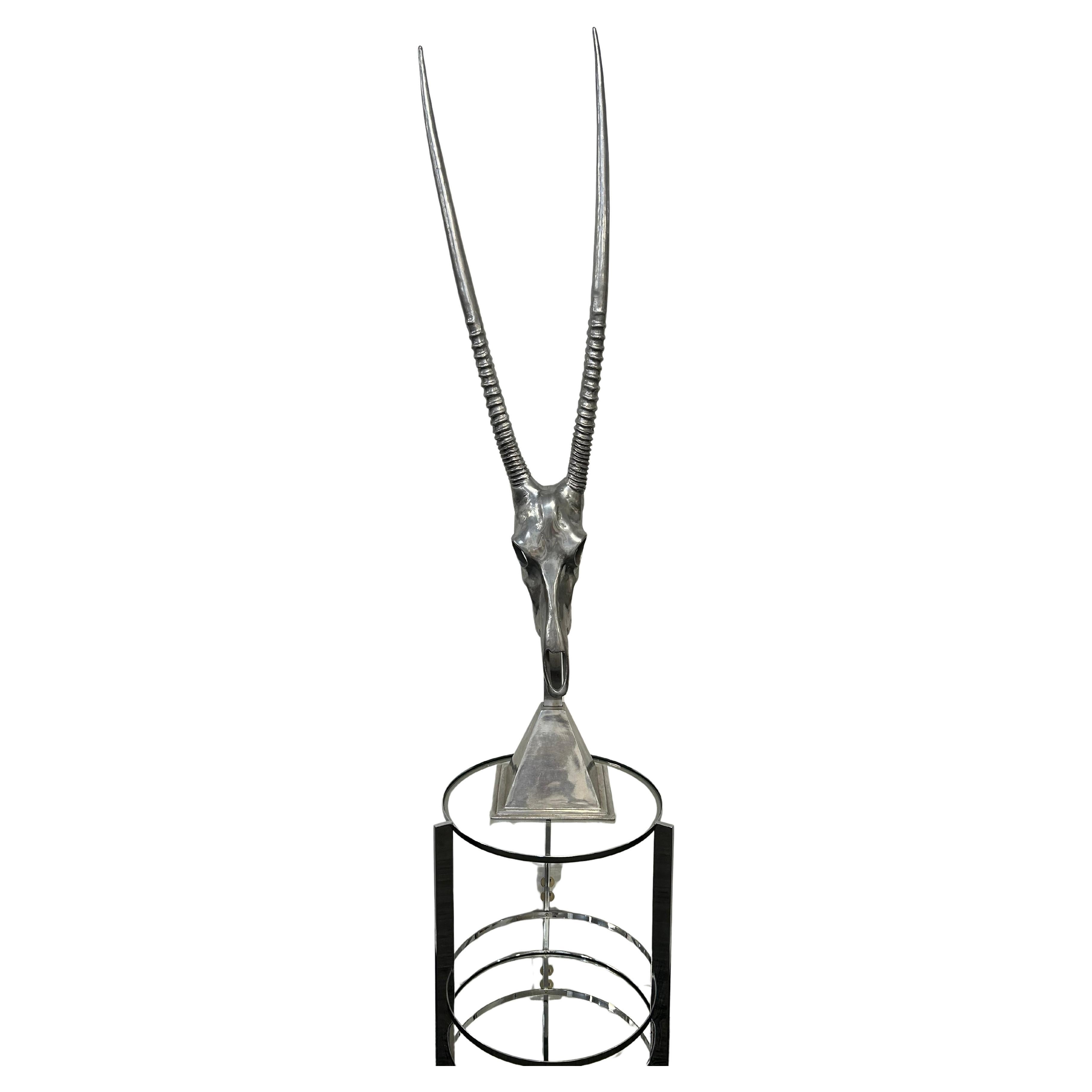 Arthur Court, sculpture vintage d'un grand personnage en aluminium  gazelle