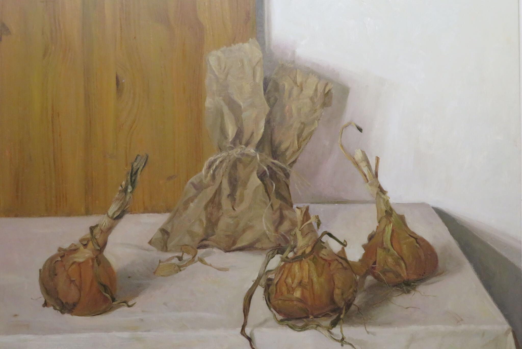 ORIGINAL Still Life Oil Painting of ONIONS by English painter ARTHUR EASTON ROI - Still-Life Painting Beige di Arthur Easton ROI