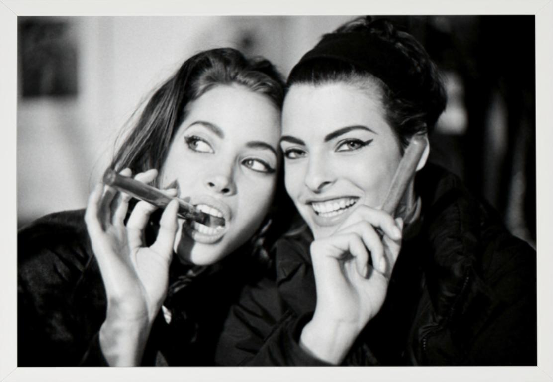 Christy Turlington & Linda Evangelista mit Zigarren – Kunstfotografie, 1989 im Angebot 5