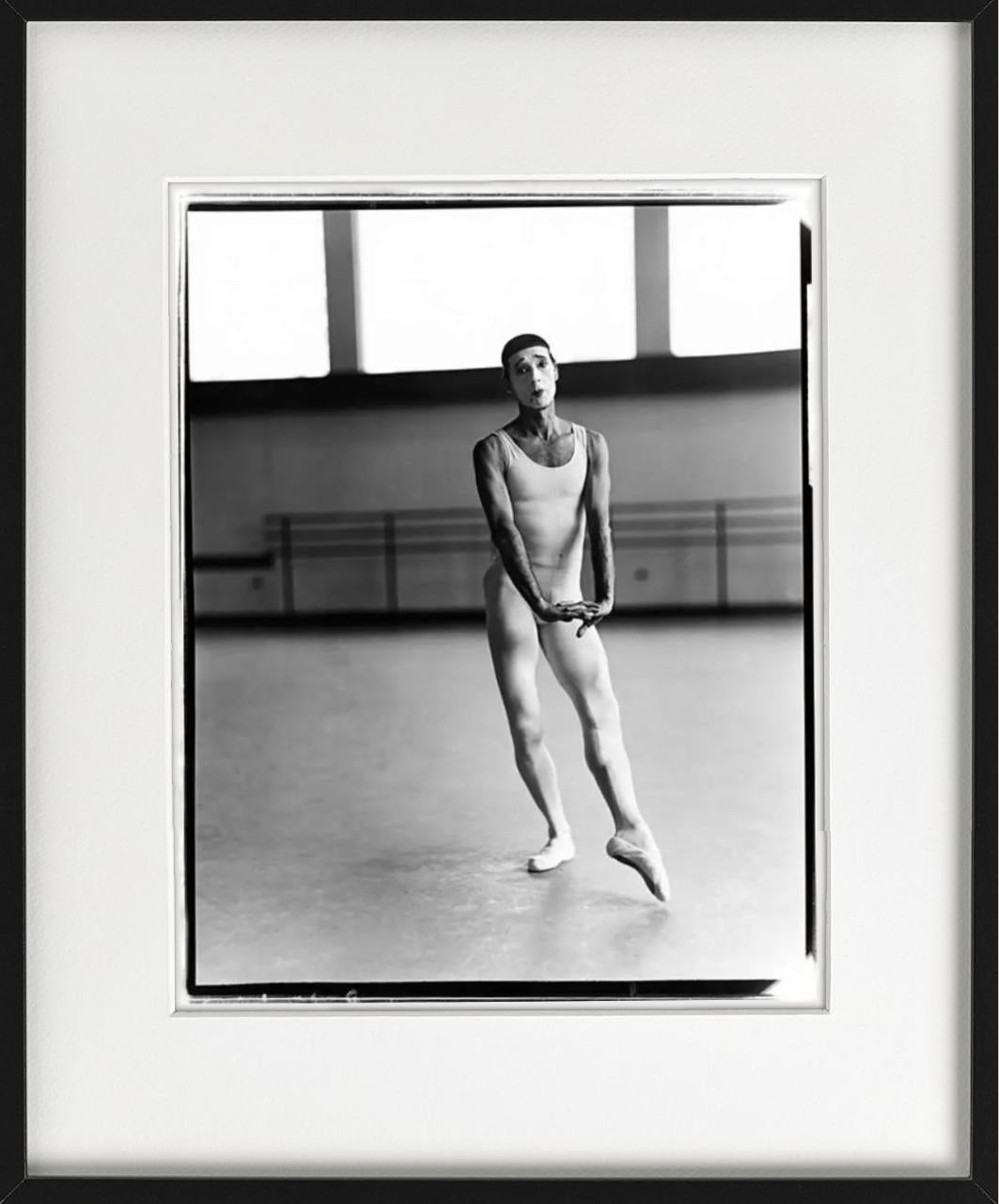 Deni Lamont, New York City Ballett - Tänzerin im Make-up, Kunstfotografie, 1979 im Angebot 1