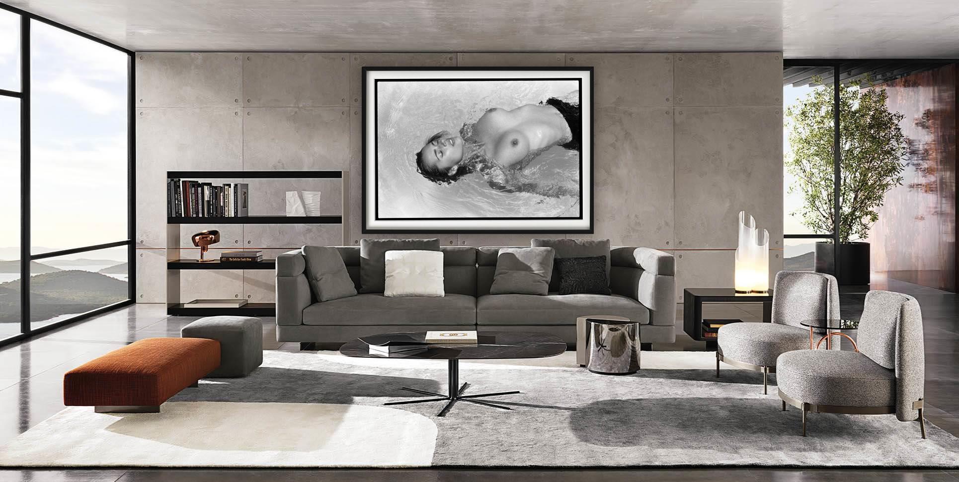 Tutte le stampe sono in edizione limitata. Disponibile in più misure. Cornici di alto livello su richiesta.

Tutte le stampe sono realizzate e firmate dall'artista. Il collezionista riceve un ulteriore certificato di autenticità dalla