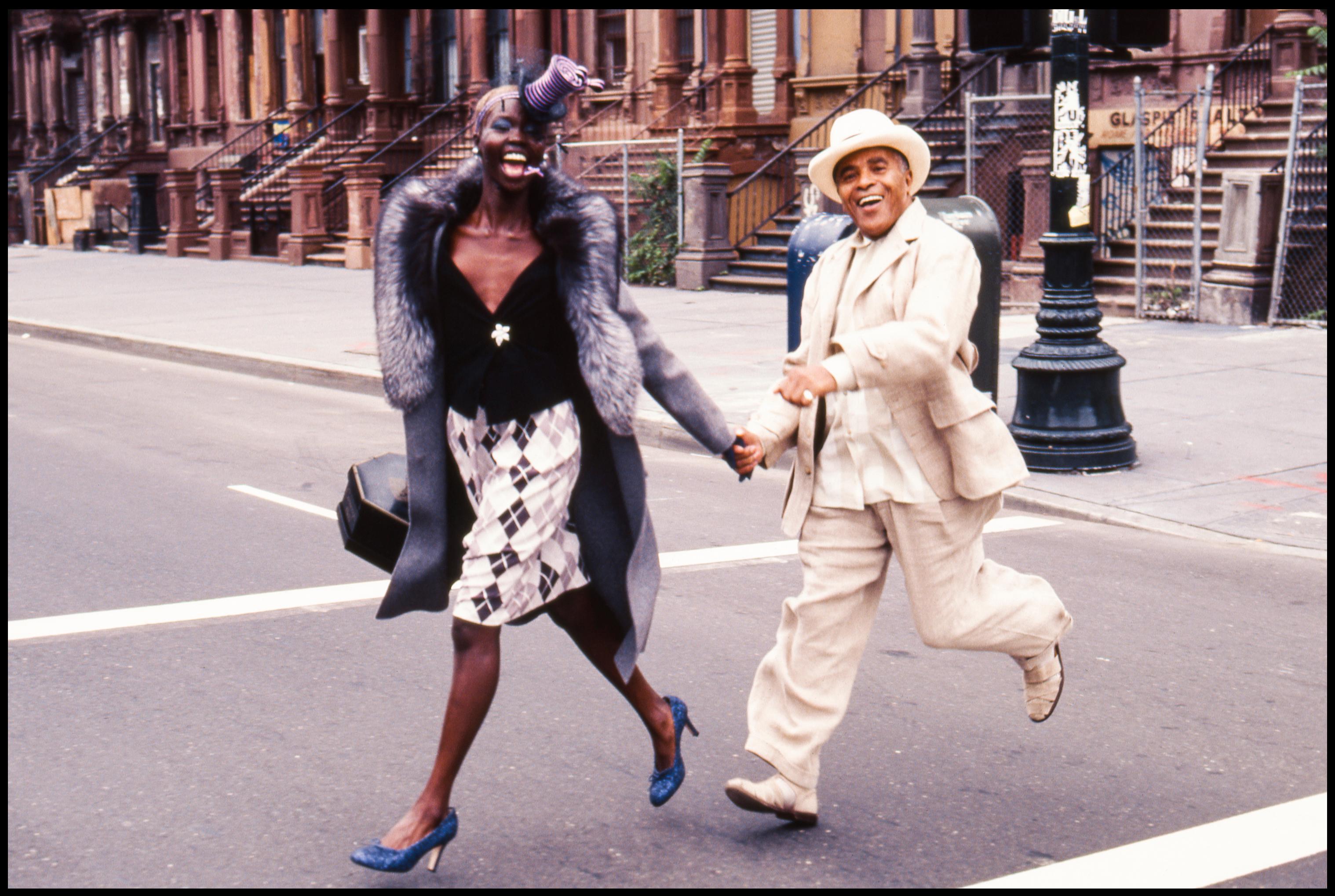 Color Photograph di Arthur Elgort - Jon Hendricks a Harlem, NYC, The New Yorker