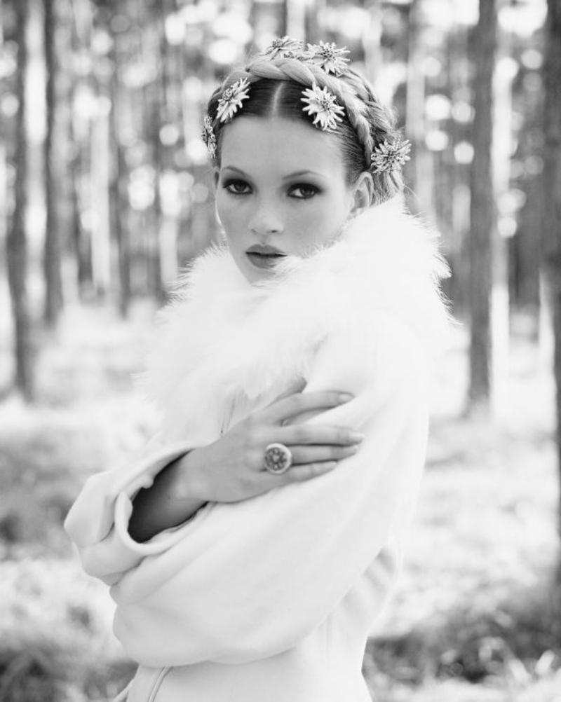 Black and White Photograph di Arthur Elgort - Stampa d'archivio di Kate Moss per Vogue Italia, autografata, 40x30, contemporanea