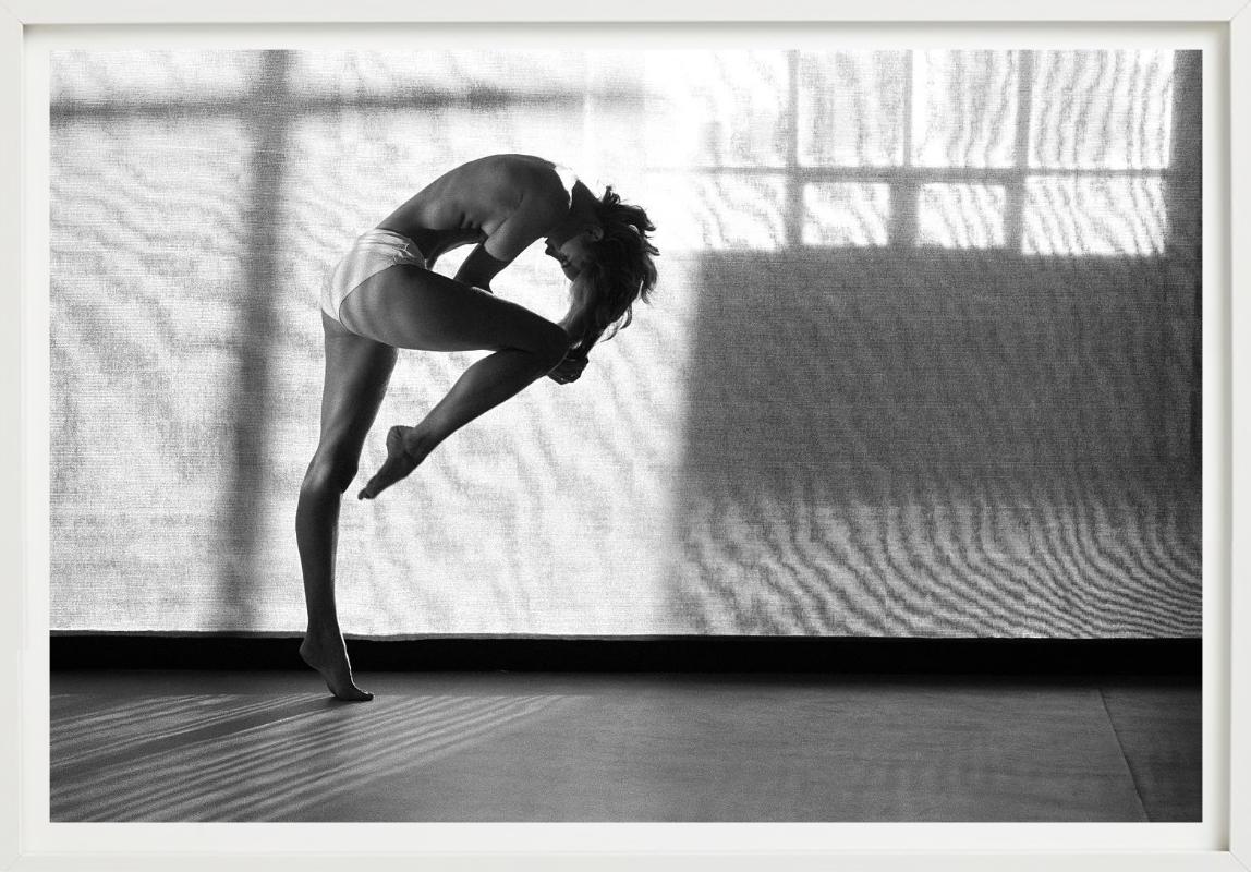 Lisa Durham, NYC, Nackte Tänzerin mit Lichttextur, Kunstfotografie, 1986 im Angebot 2