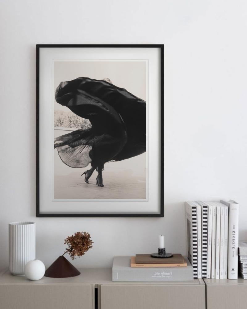 Shaun Casey twirling in a Gown for Italy´s Harper´s Bazaar, photographed by Arthur Elgort in 1978.

All prints are limited edition. Available in multiple sizes. High-end framing on request.

All prints are done and signed by the artist. The