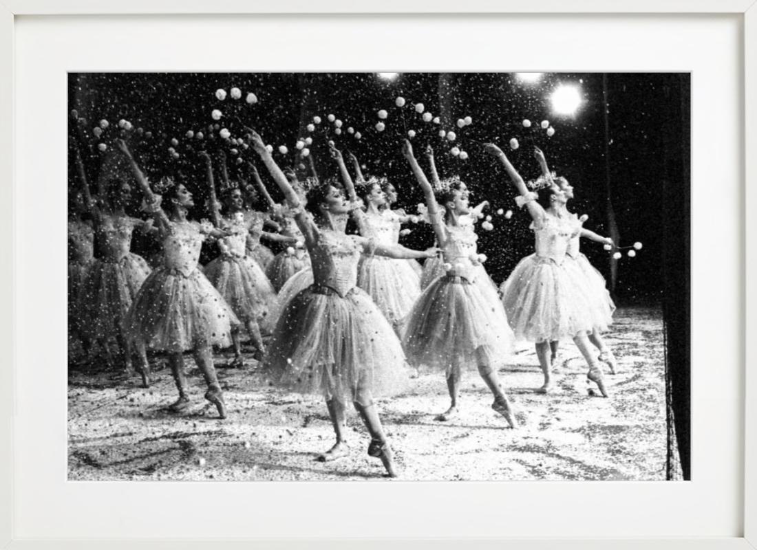 Lo Schiaccianoci, NYC Ballet - Ballerine in scena, fotografia artistica 1978 in vendita 5