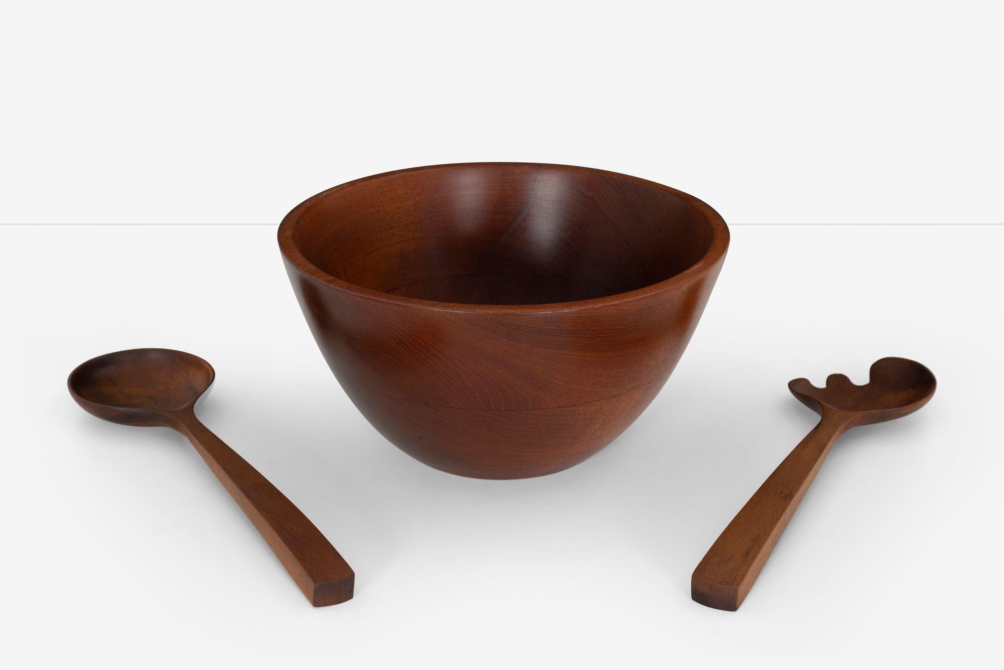 Arthur Espenet Schreiner Teakholzschüssel mit Geschirr, 1957 (American Arts and Crafts) im Angebot