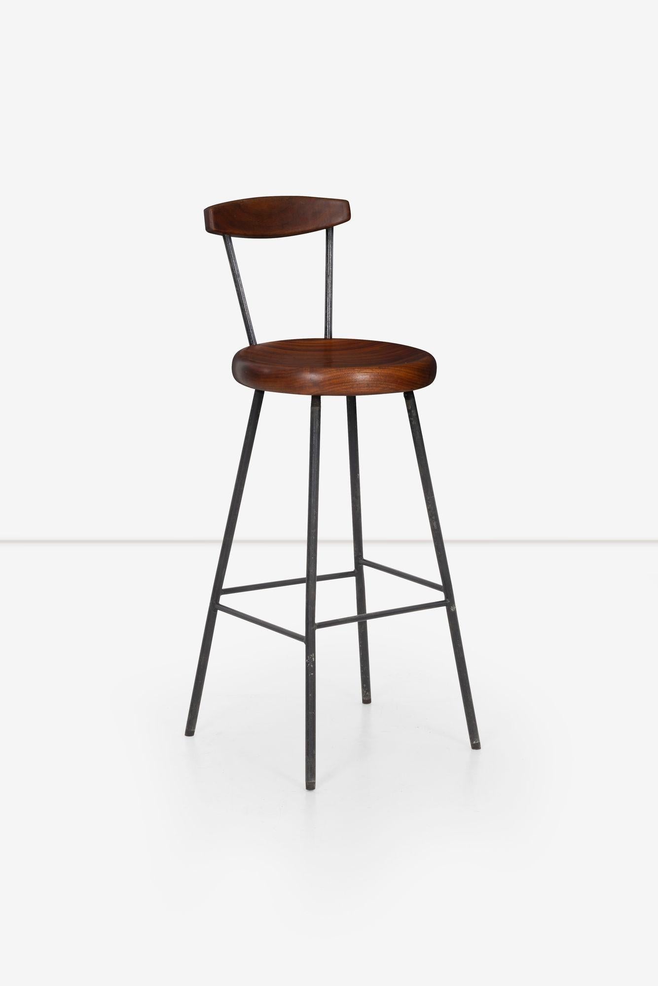 Américain Arthur Espenet Carpenter Tabouret unique - Noyer et acier (circa 1965) en vente