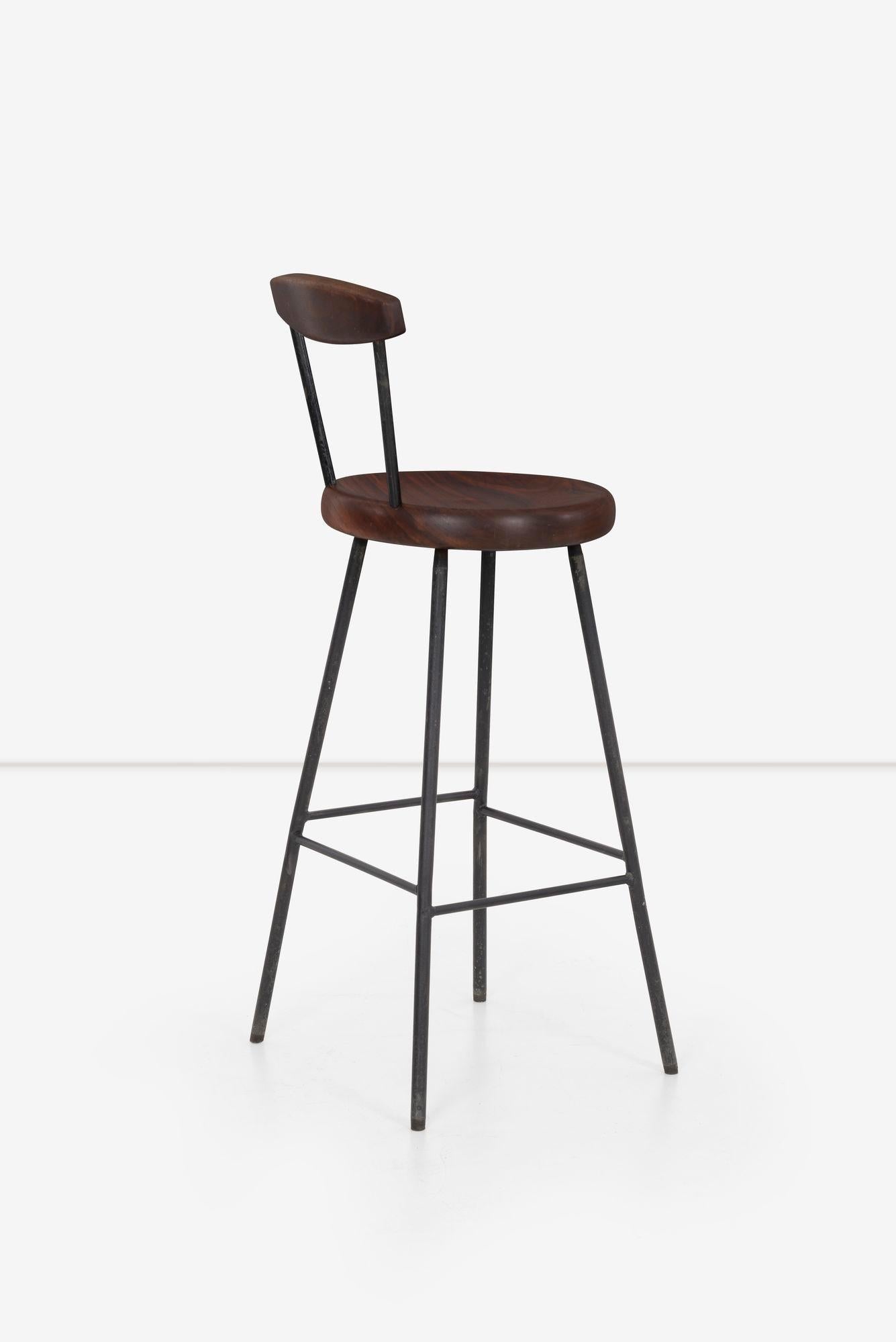 Arthur Espenet Carpenter Tabouret unique - Noyer et acier (circa 1965) Bon état - En vente à Chicago, IL