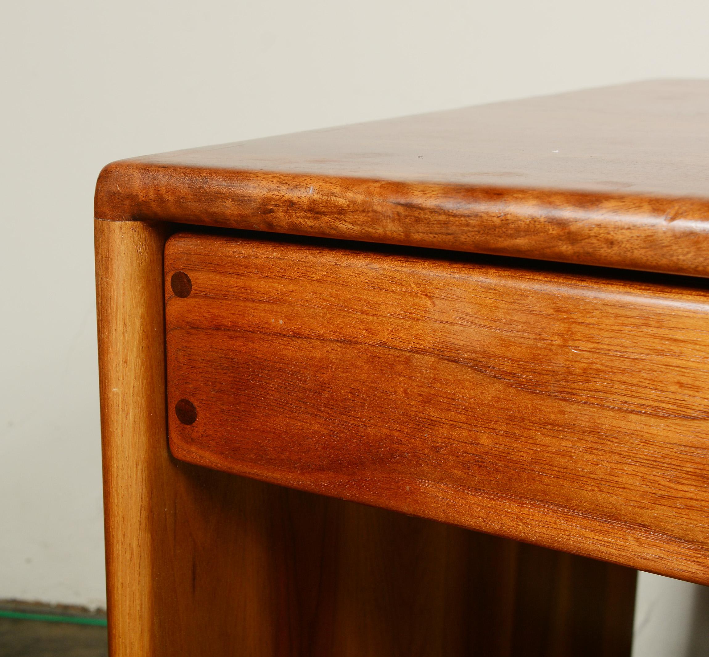 Late 20th Century Arthur Espenet Carpenter Walnut Table with Drawer For Sale